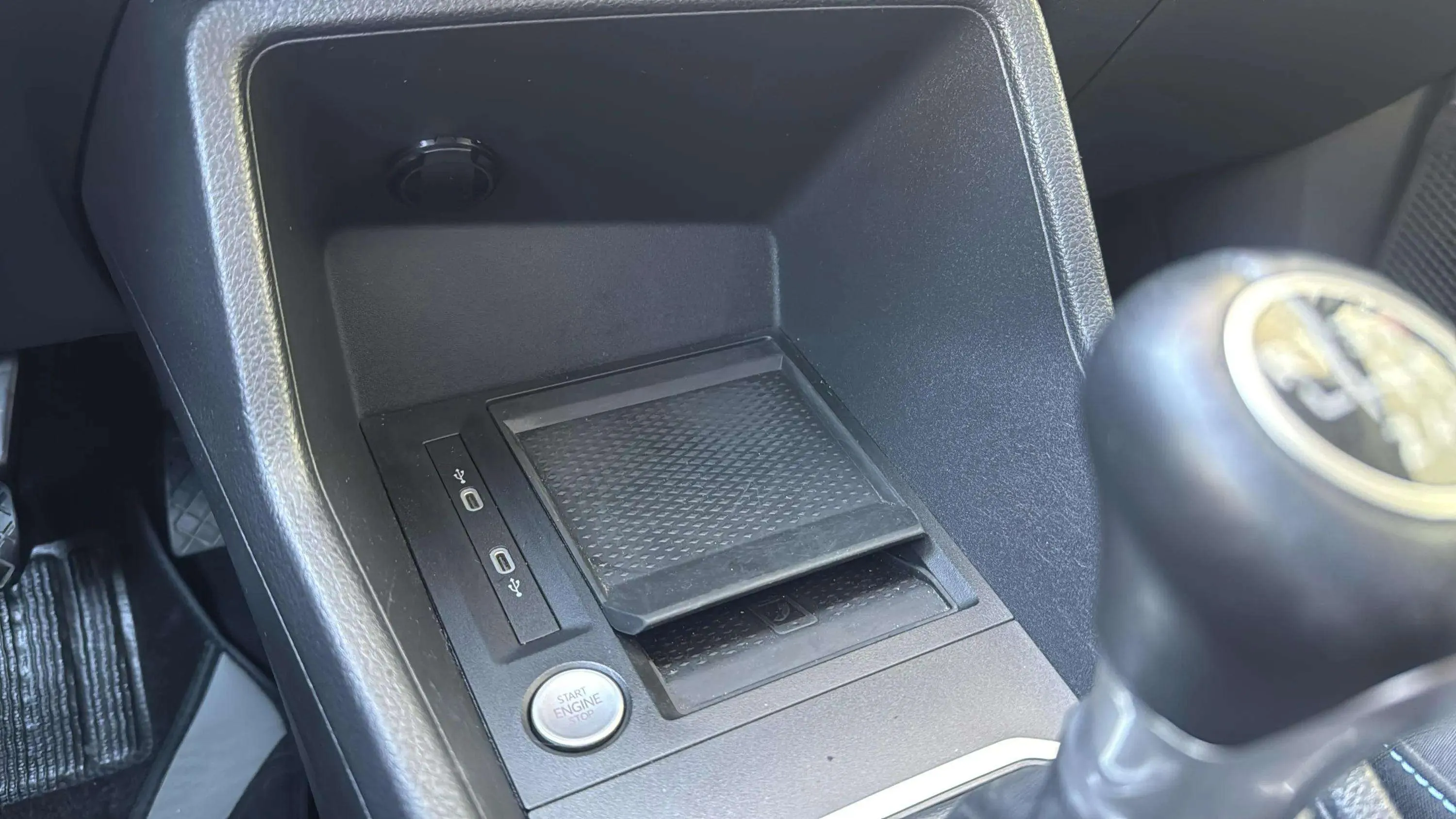 Ford Grand Tourneo Connect 2.0 EcoBlue Active - foto 28