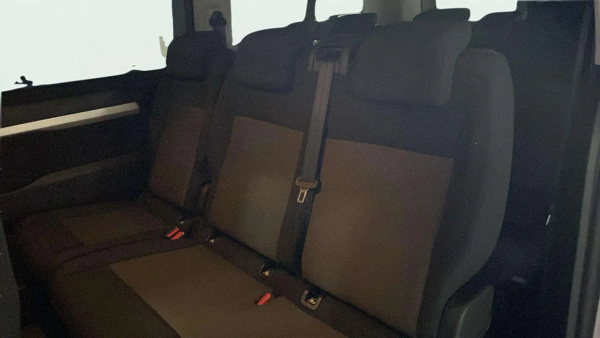 Toyota Proace City 1.5D Family Active 7 Plz L2 - foto 23
