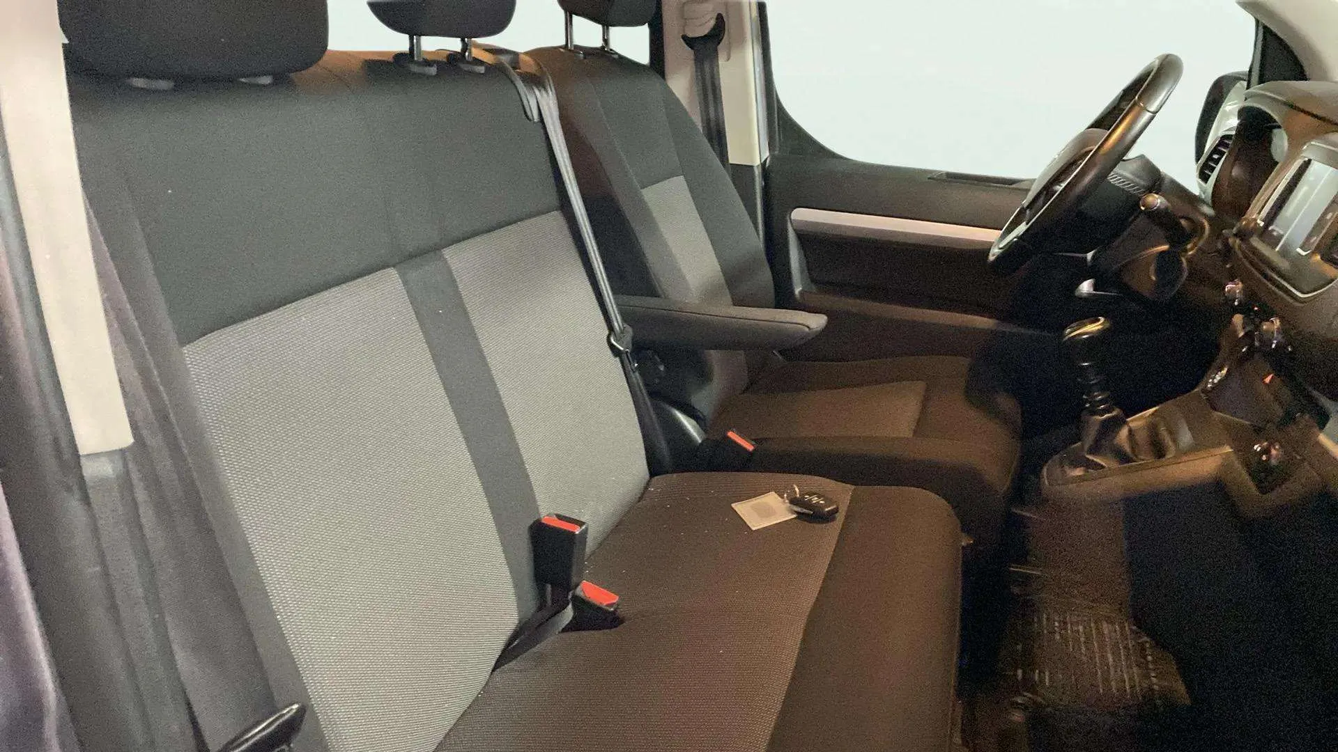 Toyota Proace City 1.5D Family Active 7 Plz L2 - foto 22