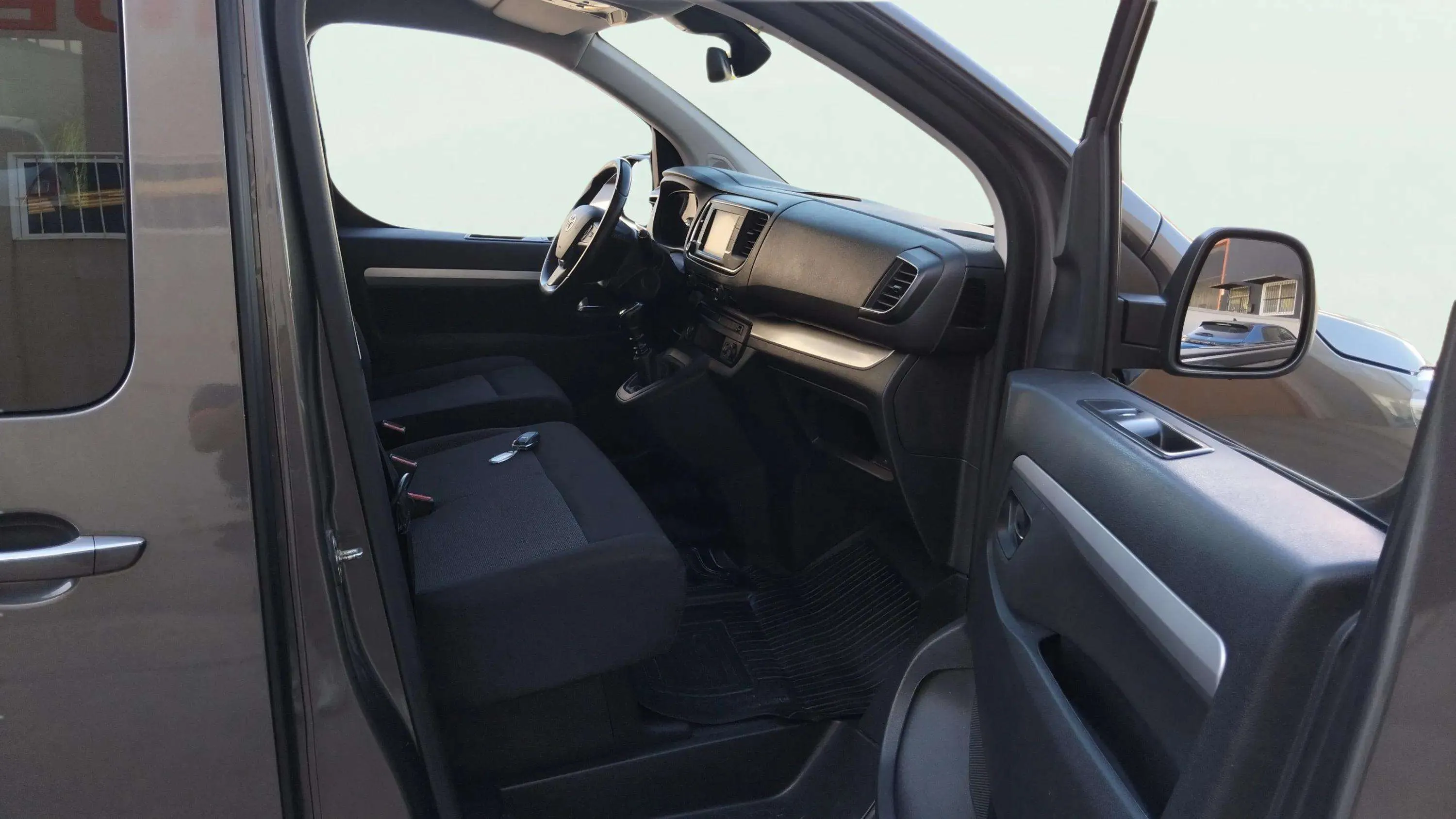 Toyota Proace City 1.5D Family Active 7 Plz L2 - foto 16