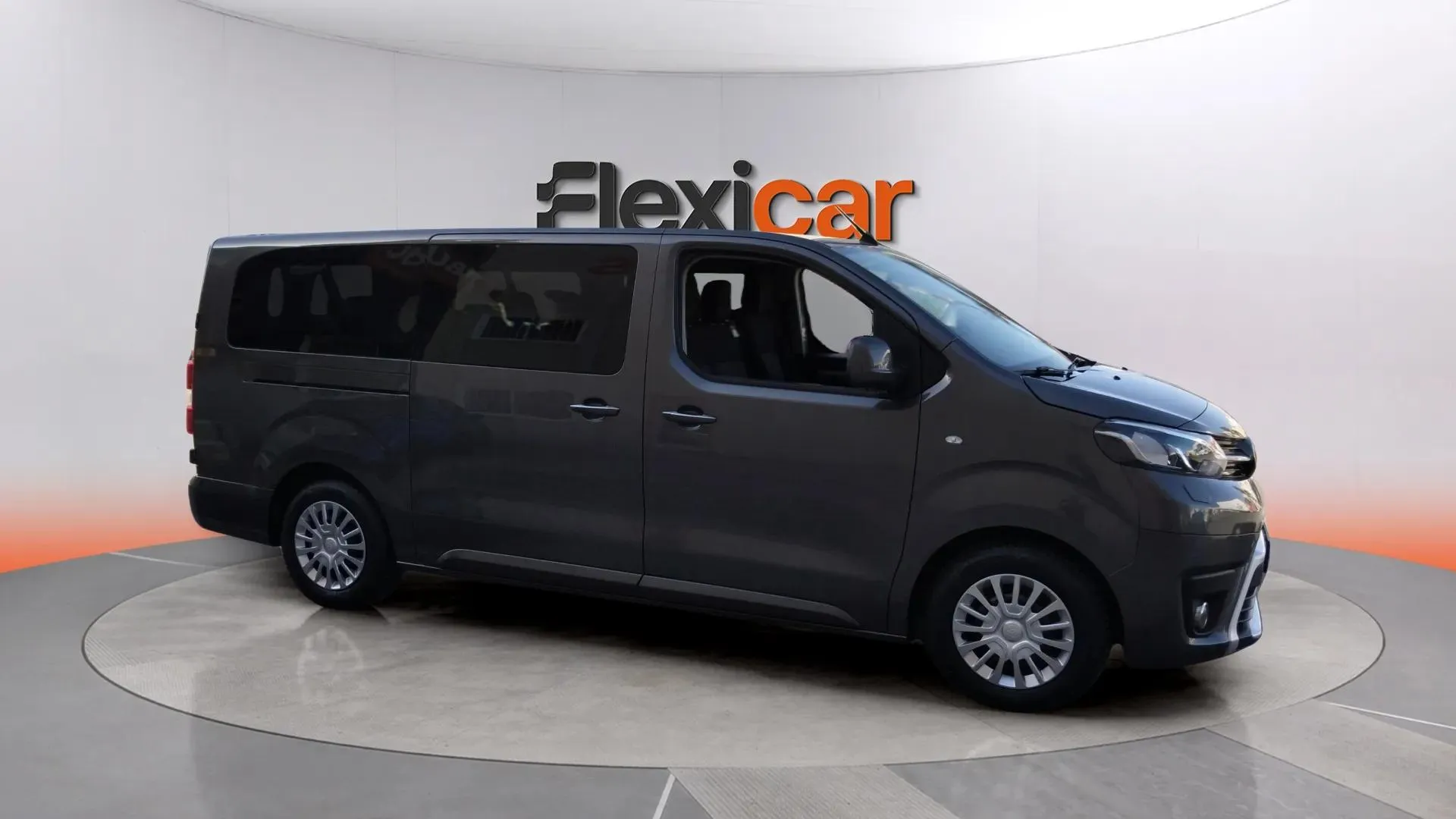 Toyota Proace City 1.5D Family Active 7 Plz L2