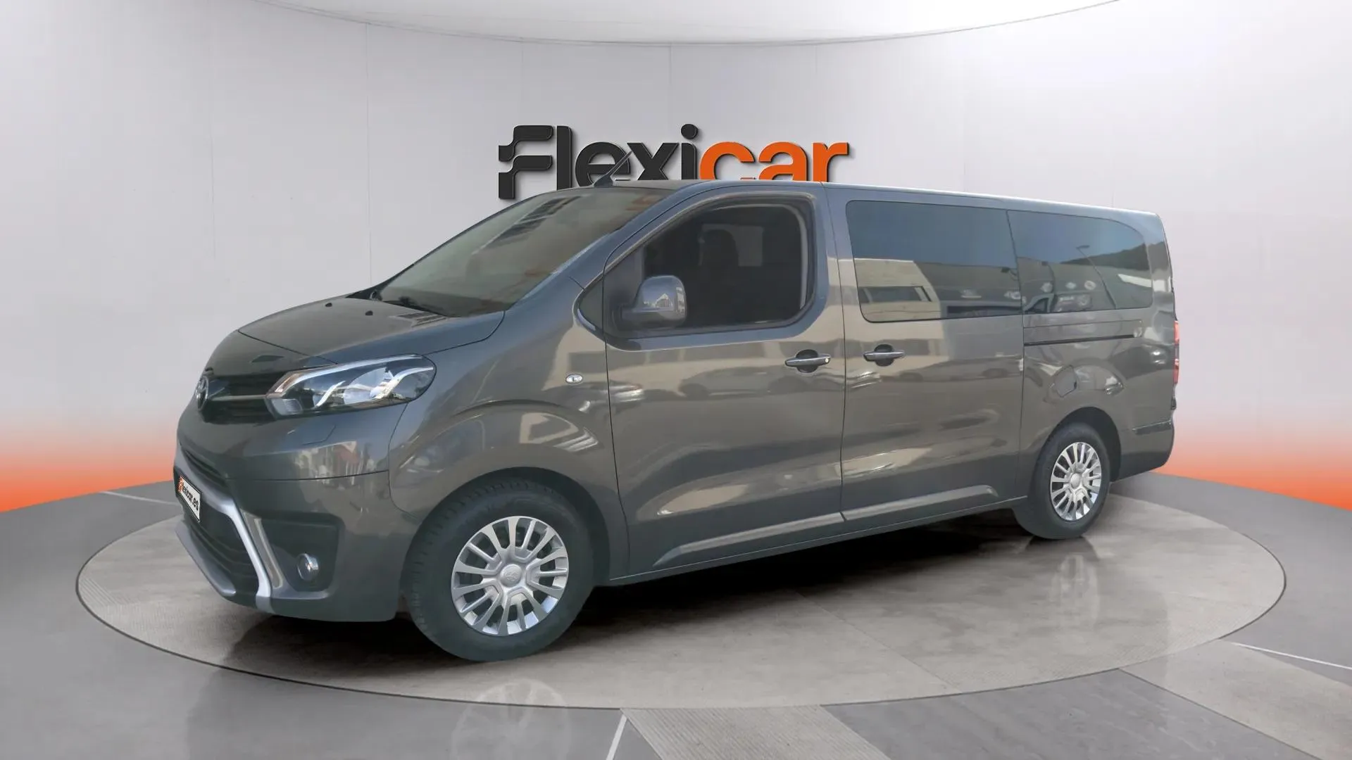 Toyota Proace City 1.5D Family Active 7 Plz L2 - foto 3