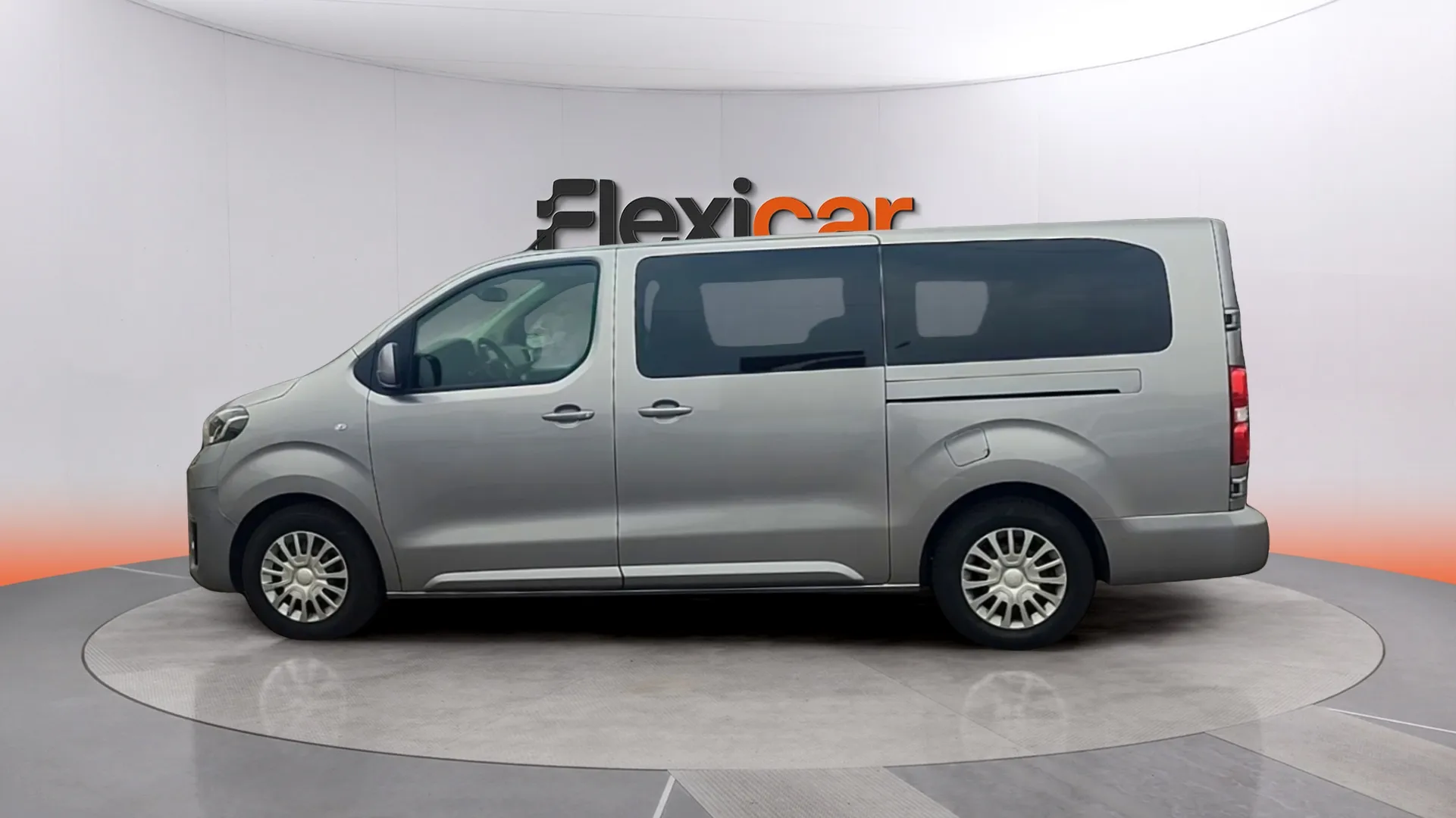 Toyota Proace Verso 1.5D VX Shuttle 2 plazas 2PT L2 - foto 4
