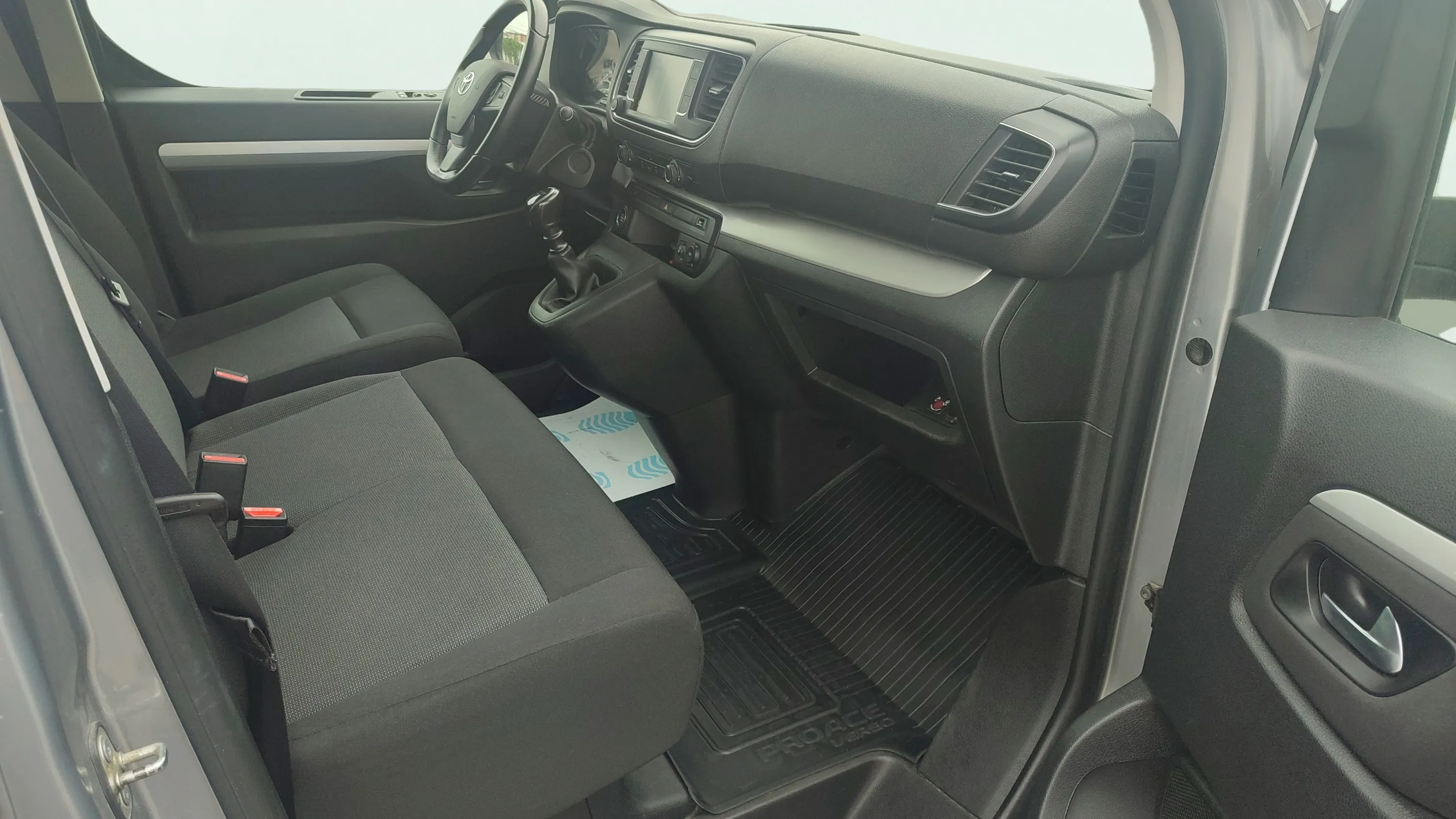 Toyota Proace Verso 1.5D VX Shuttle 2 plazas 2PT L2 - foto 18