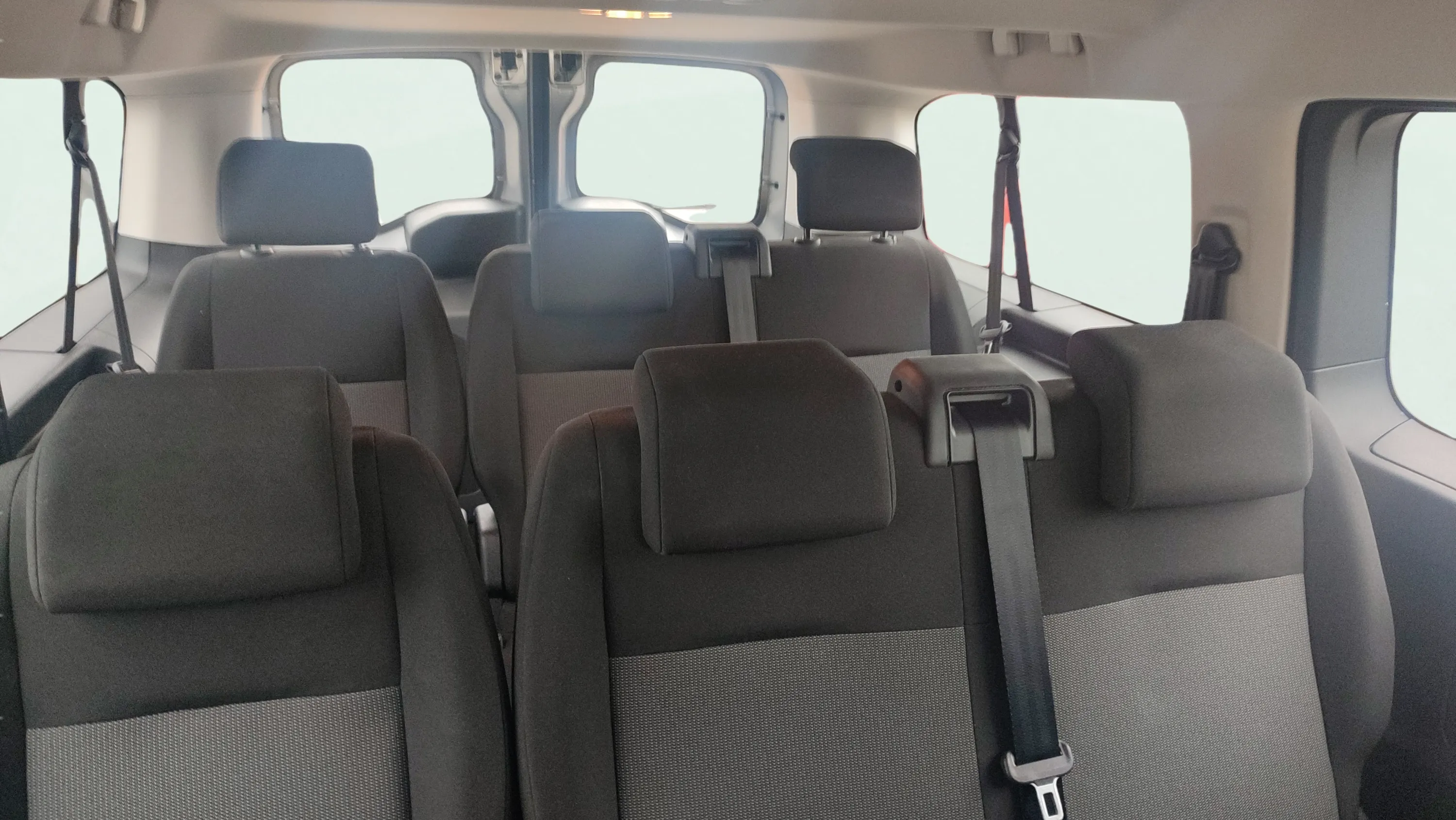 Toyota Proace Verso 1.5D VX Shuttle 2 plazas 2PT L2 - foto 20