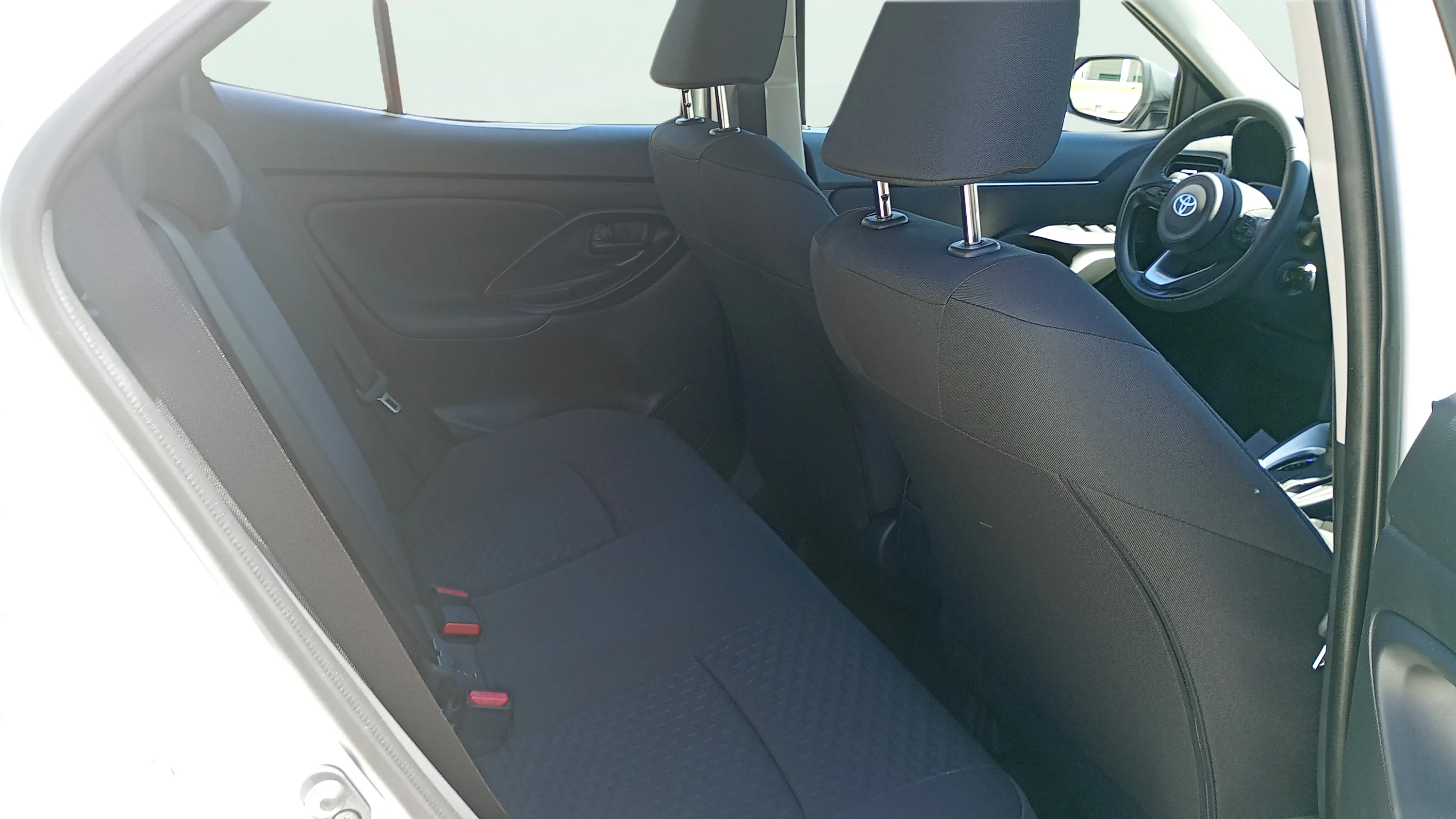 Toyota Yaris Cross 1.5 130H Active - foto 15