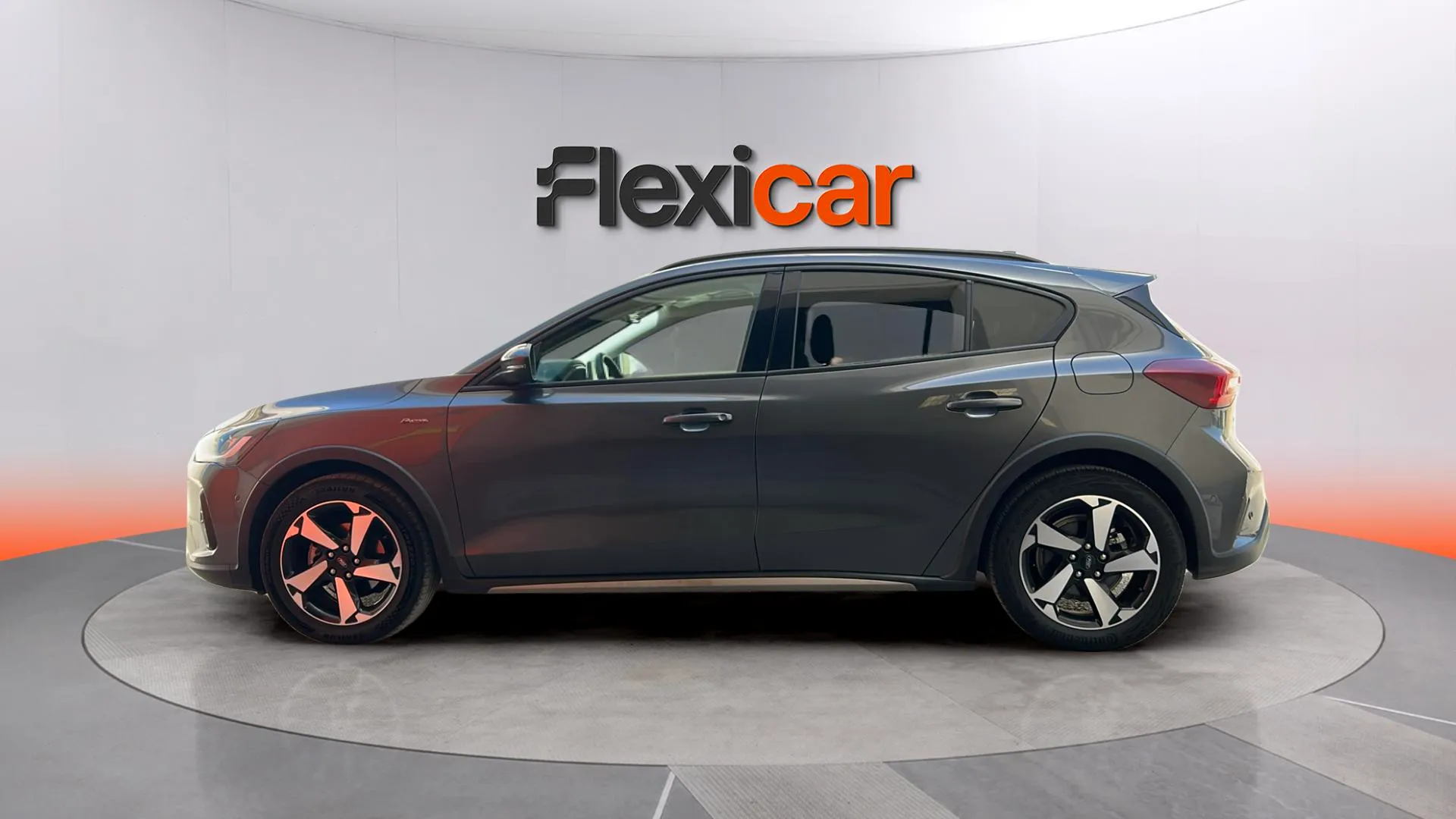 Ford Focus 1.0 EcoBoost MHEV ST-Line - foto 5