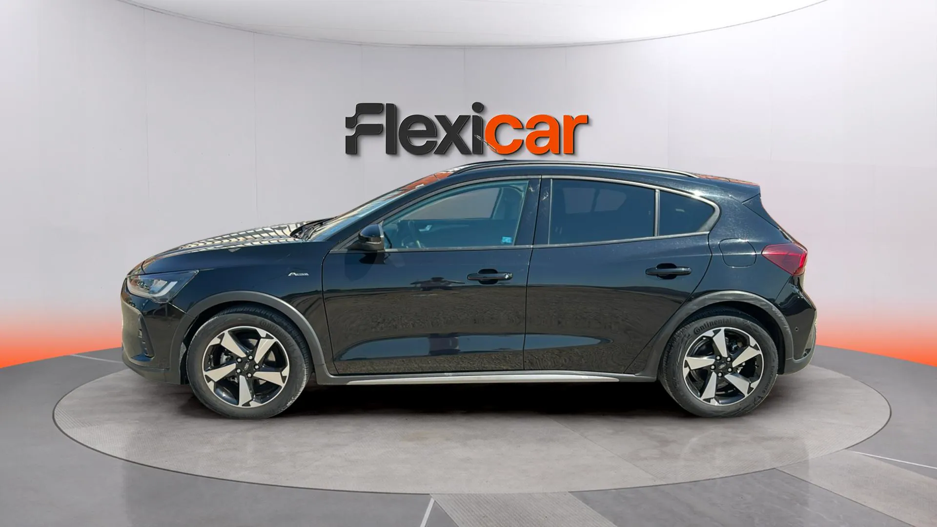 Ford Focus 1.0 EcoBoost MHEV Active - foto 4