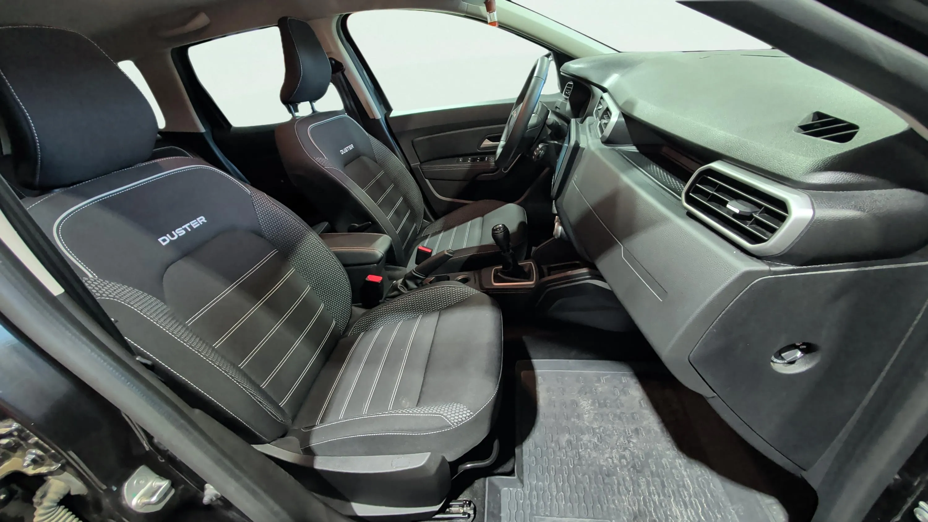 Dacia Duster Journey Go TCe 4x2 - foto 21
