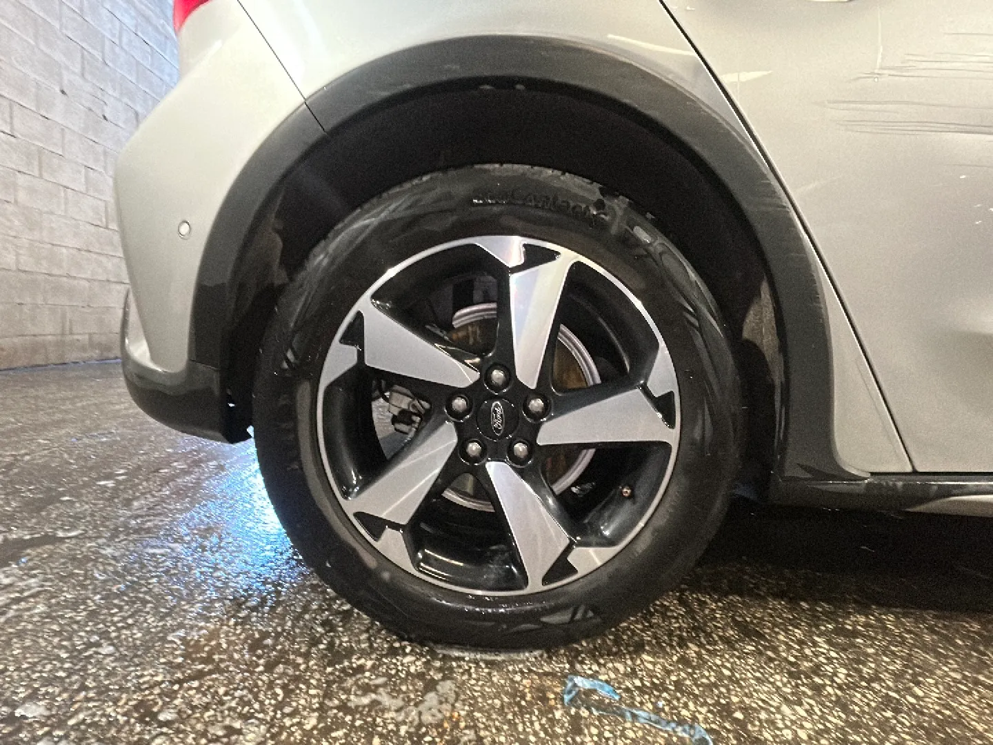 Ford Focus 1.0 EcoBoost MHEV ST-Line - foto 17