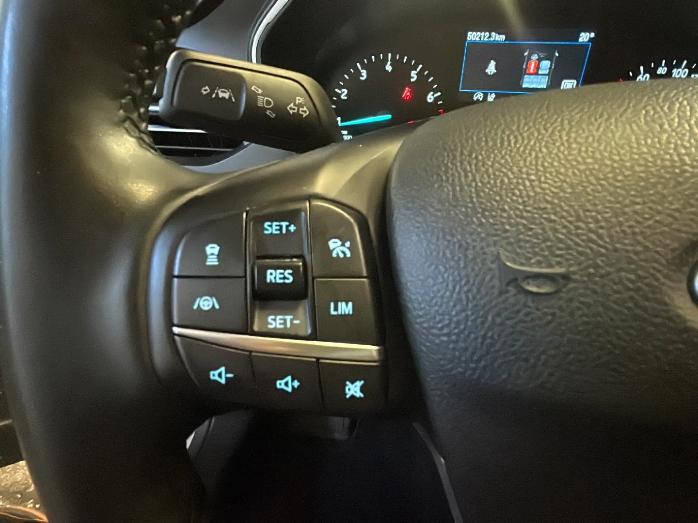 Ford Focus 1.0 EcoBoost MHEV ST-Line - foto 20