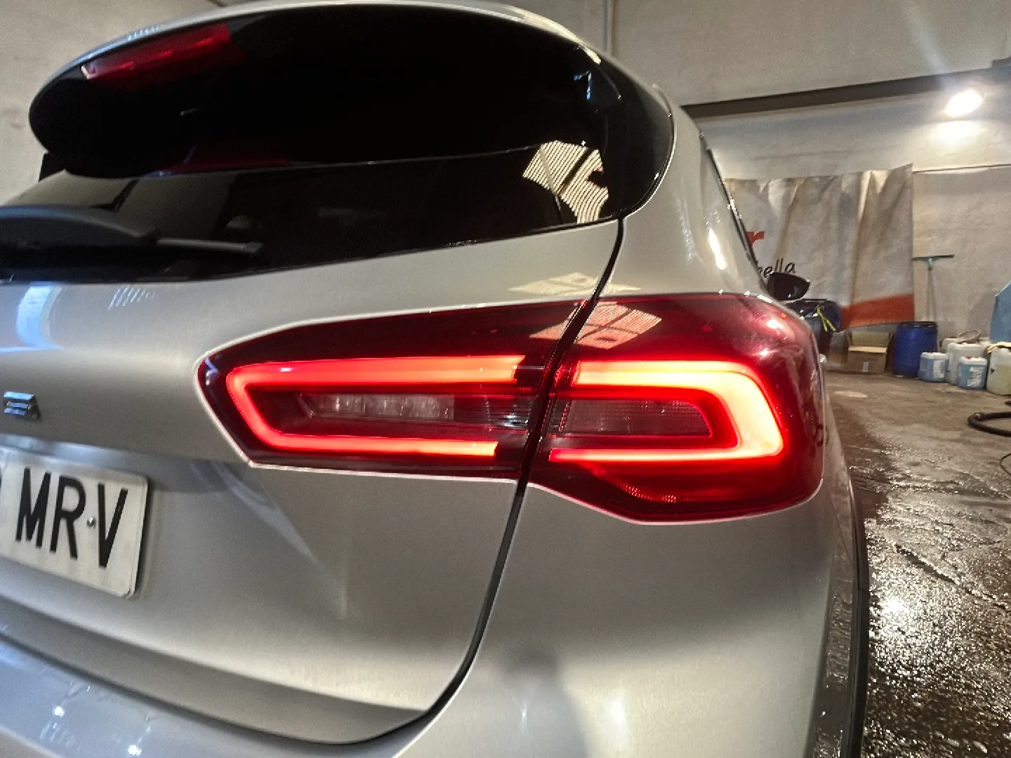 Ford Focus 1.0 EcoBoost MHEV ST-Line - foto 25