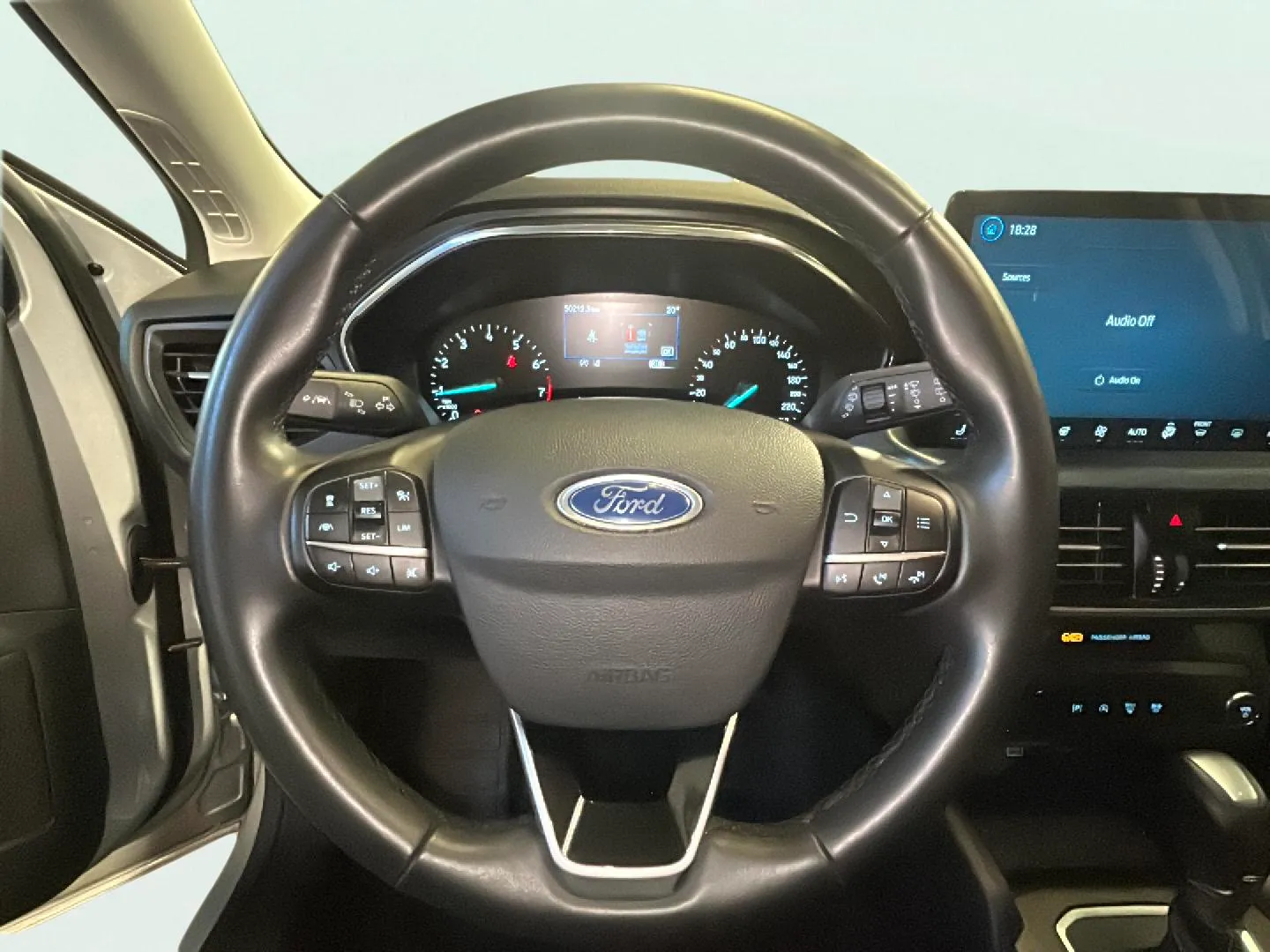 Ford Focus 1.0 EcoBoost MHEV ST-Line - foto 10