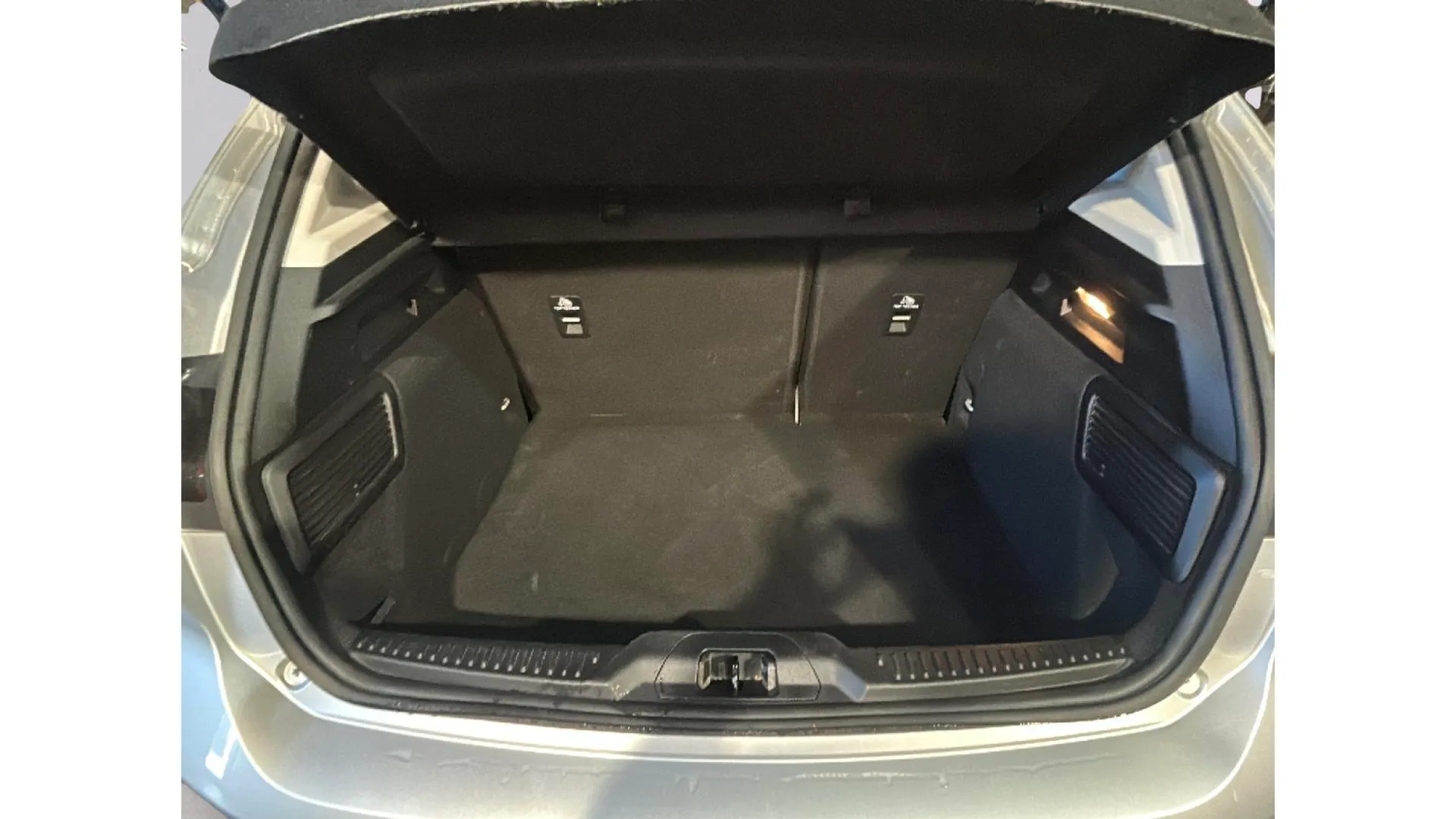 Ford Focus 1.0 EcoBoost MHEV ST-Line - foto 15