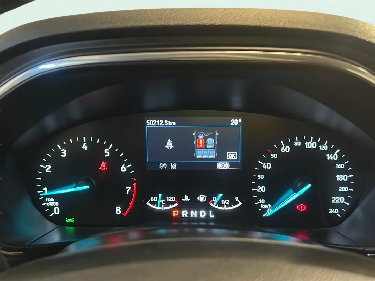 Ford Focus 1.0 EcoBoost MHEV ST-Line - foto 11
