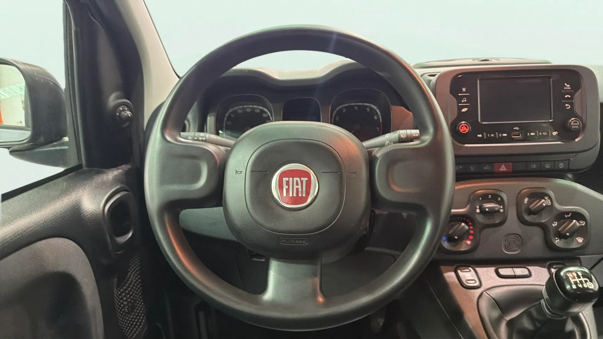 Fiat Panda Hybrid 1.0 - foto 10