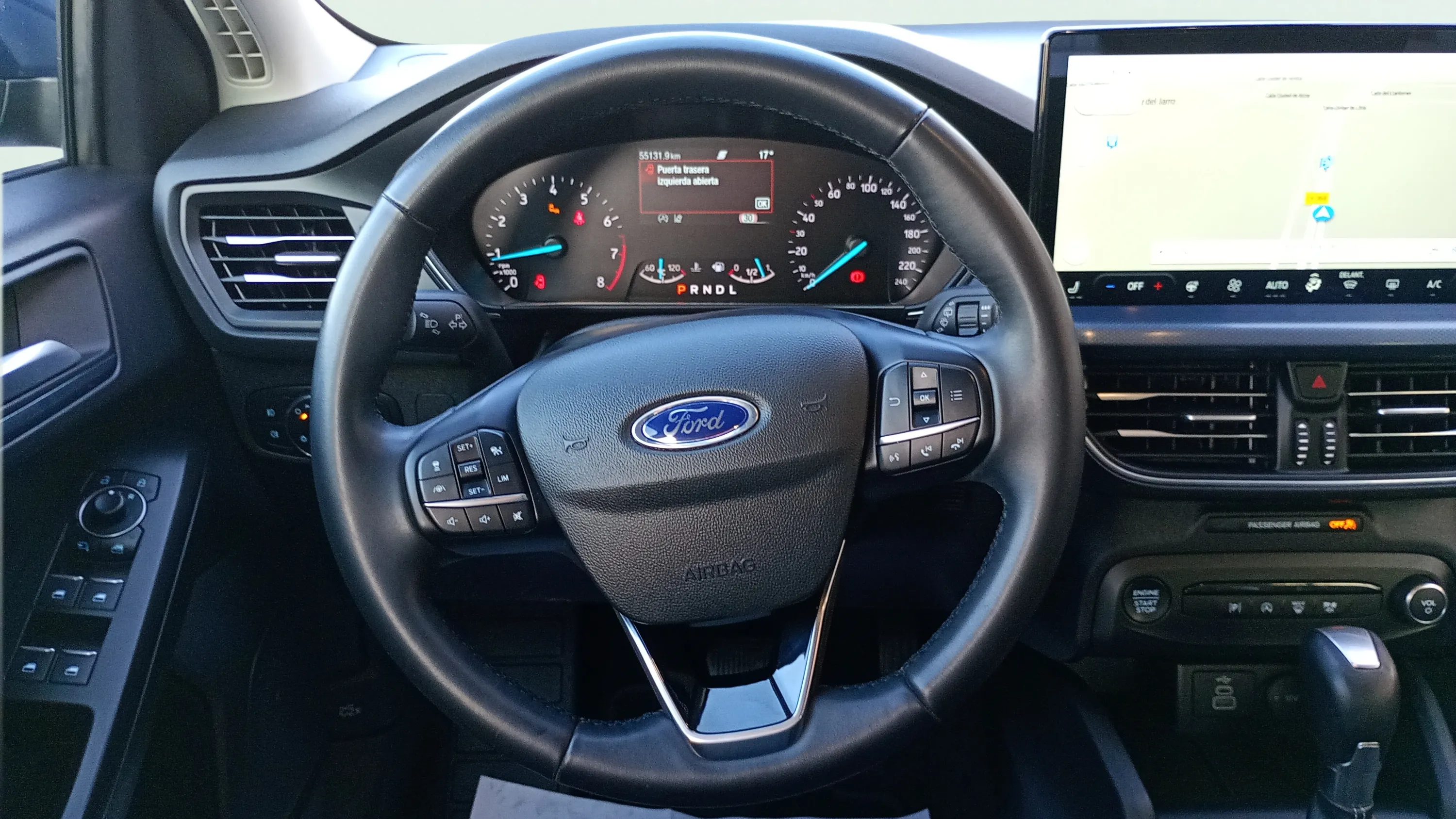 Ford Focus 1.0 EcoBoost MHEV ST-Line - foto 12