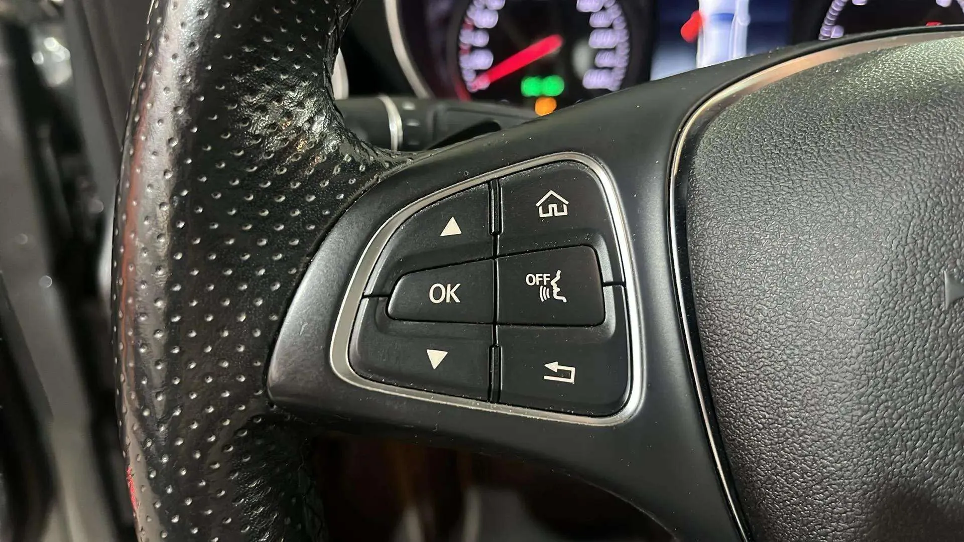Mercedes-Benz Clase C C 220 d - foto 19