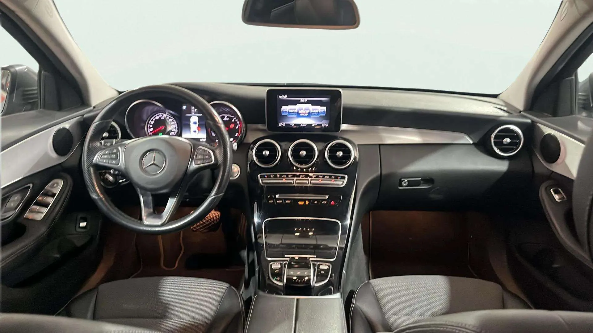 Mercedes-Benz Clase C C 220 d - foto 12