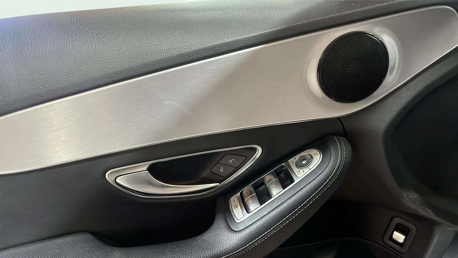 Mercedes-Benz Clase C C 220 d - foto 16