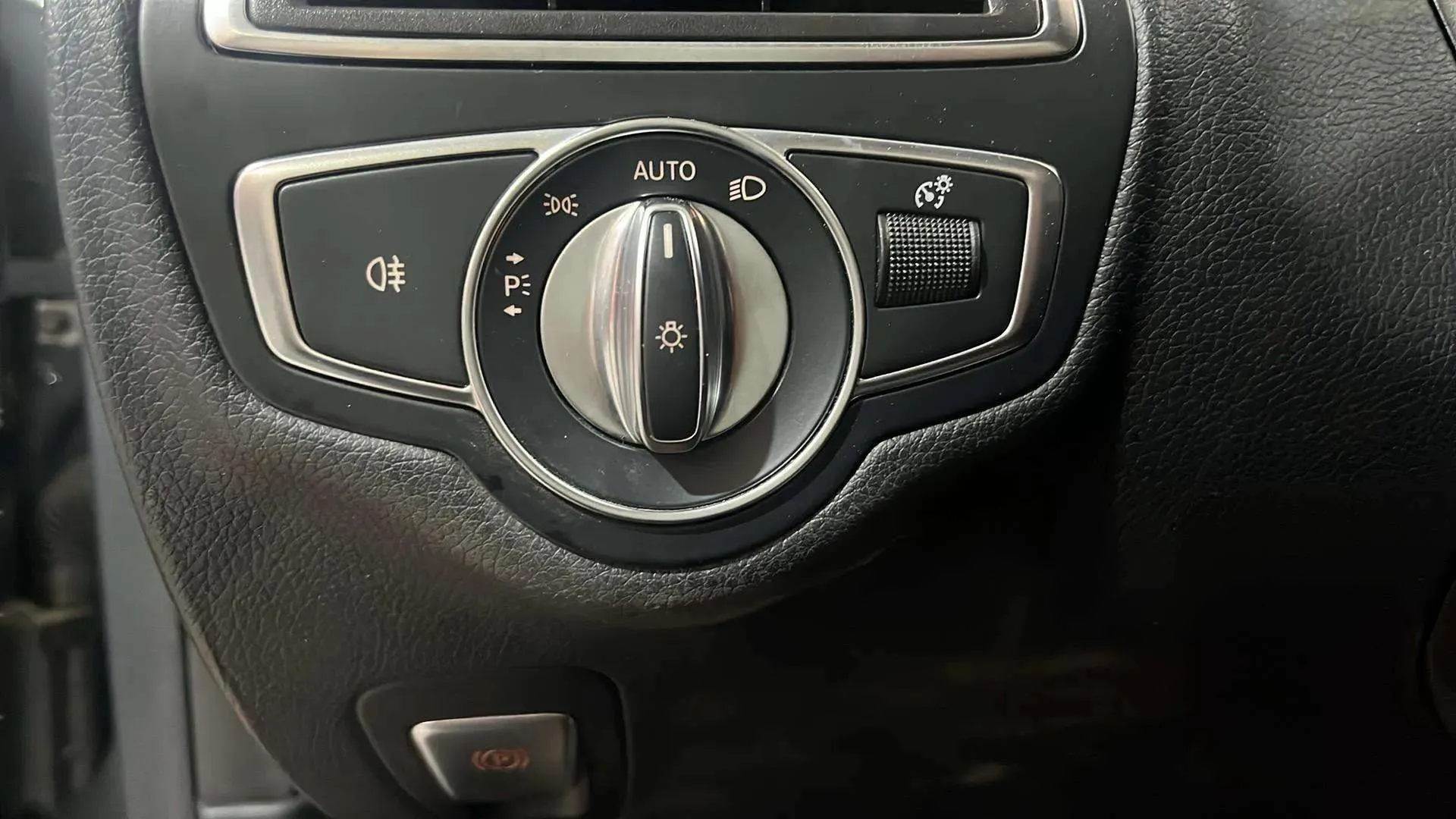 Mercedes-Benz Clase C C 220 d - foto 22