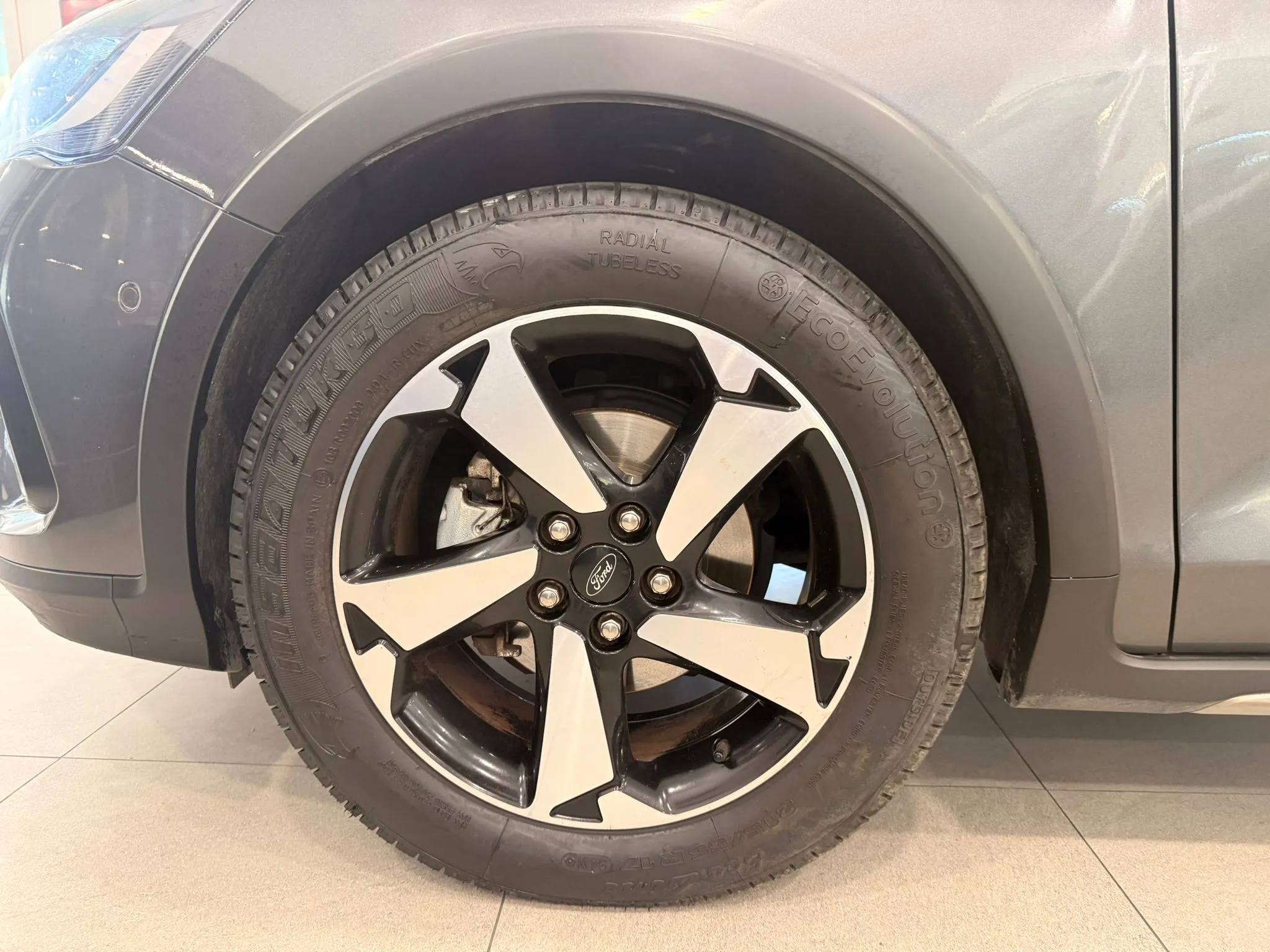 Ford Focus 1.0 EcoBoost MHEV Active - foto 26