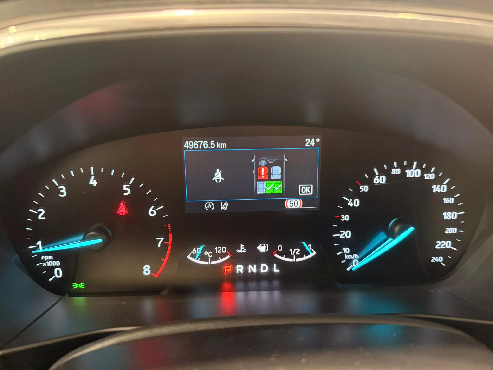 Ford Focus 1.0 EcoBoost MHEV Active - foto 8