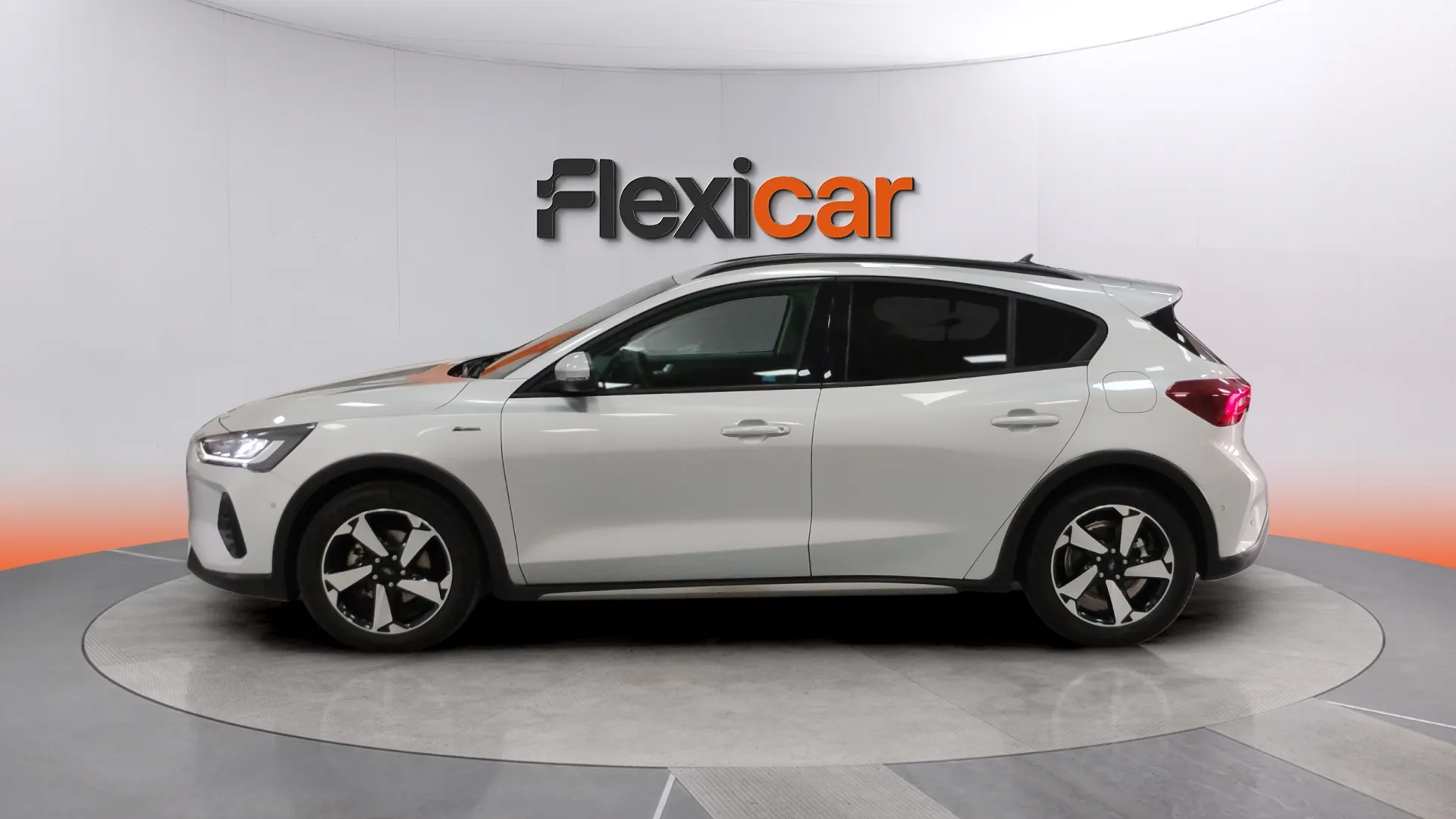 Ford Focus 1.0 EcoBoost MHEV ST-Line - foto 5