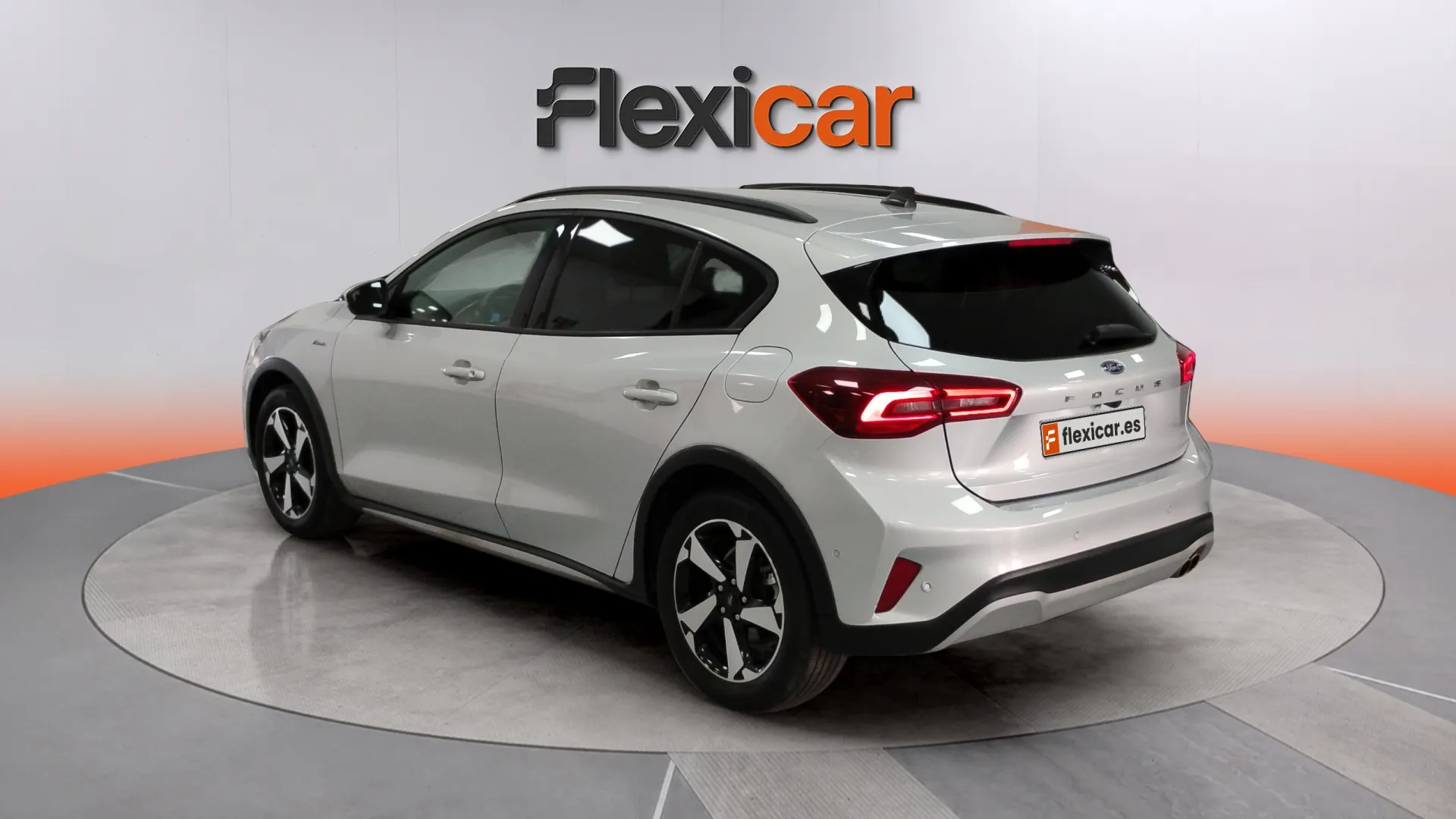 Ford Focus 1.0 EcoBoost MHEV ST-Line - foto 8