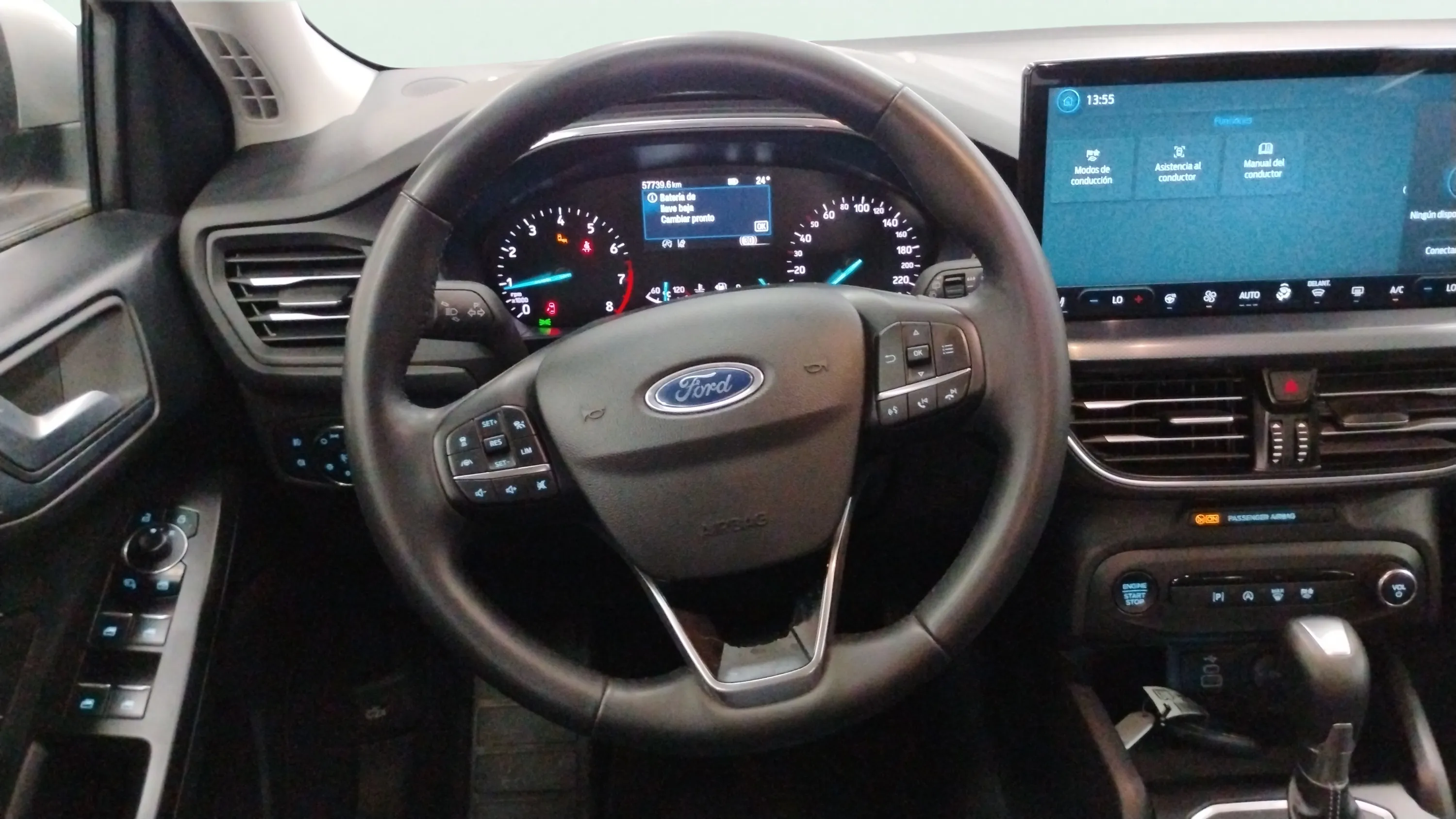 Ford Focus 1.0 EcoBoost MHEV ST-Line - foto 10