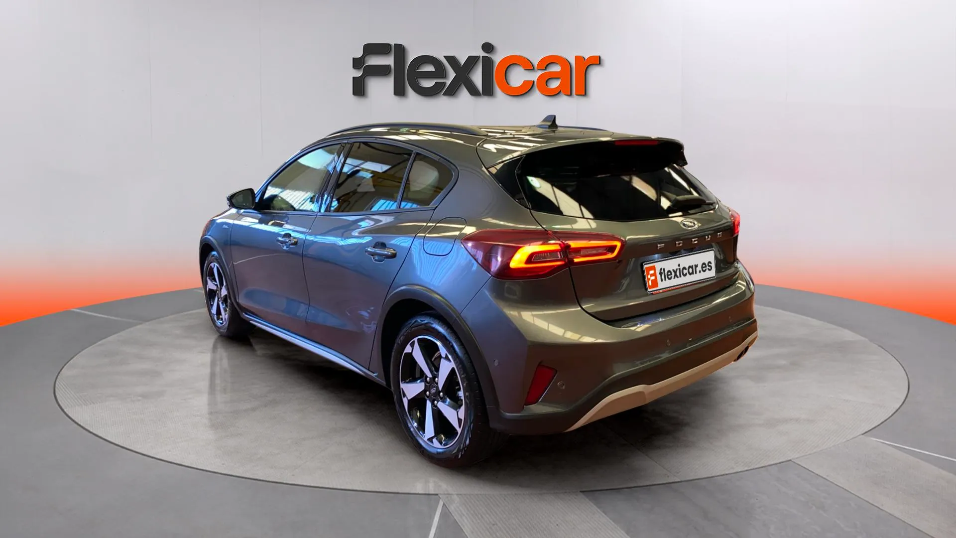 Ford Focus 1.0 EcoBoost MHEV ST-Line - foto 5