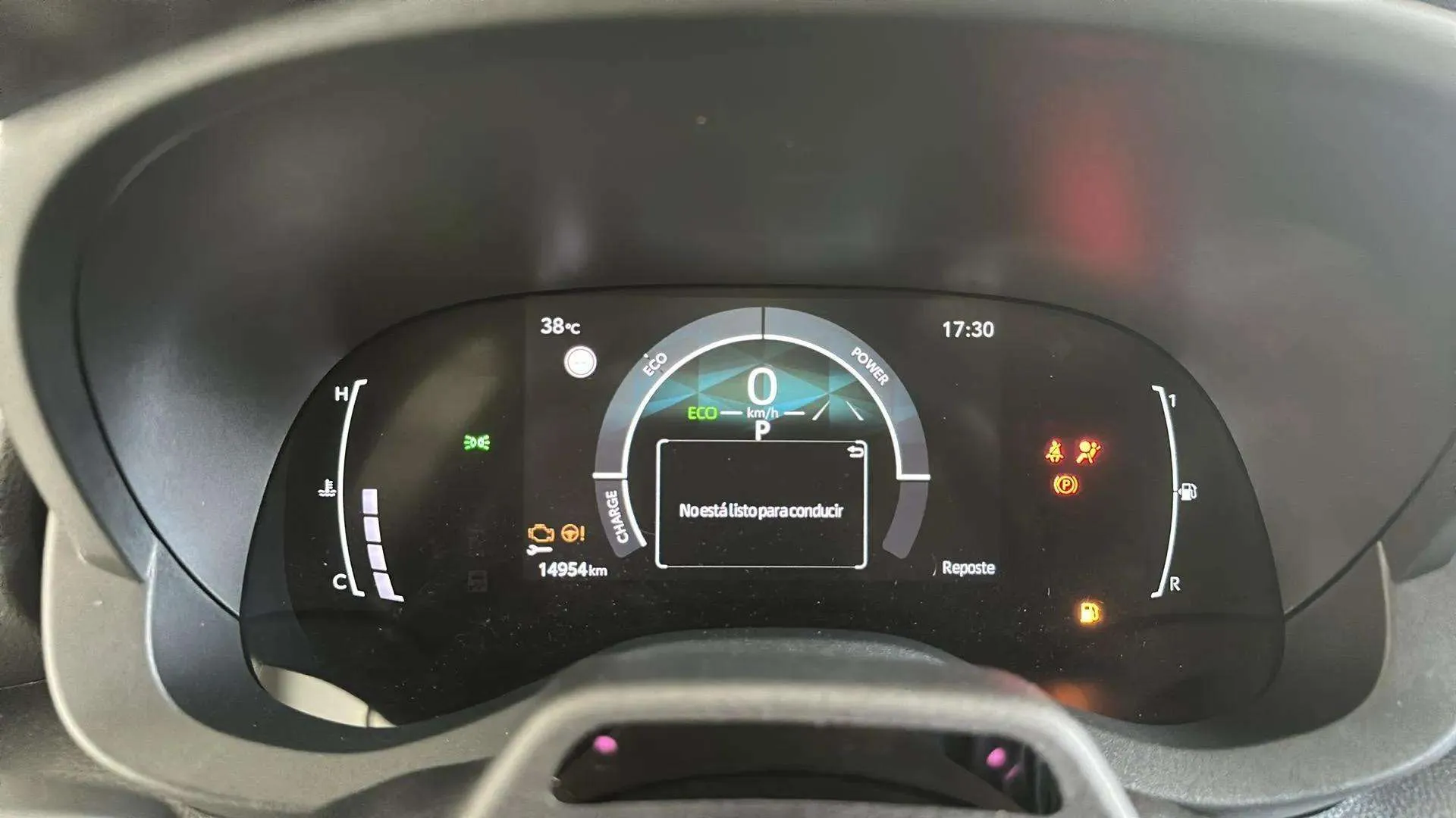 Toyota Yaris Cross 1.5 130H Active - foto 10