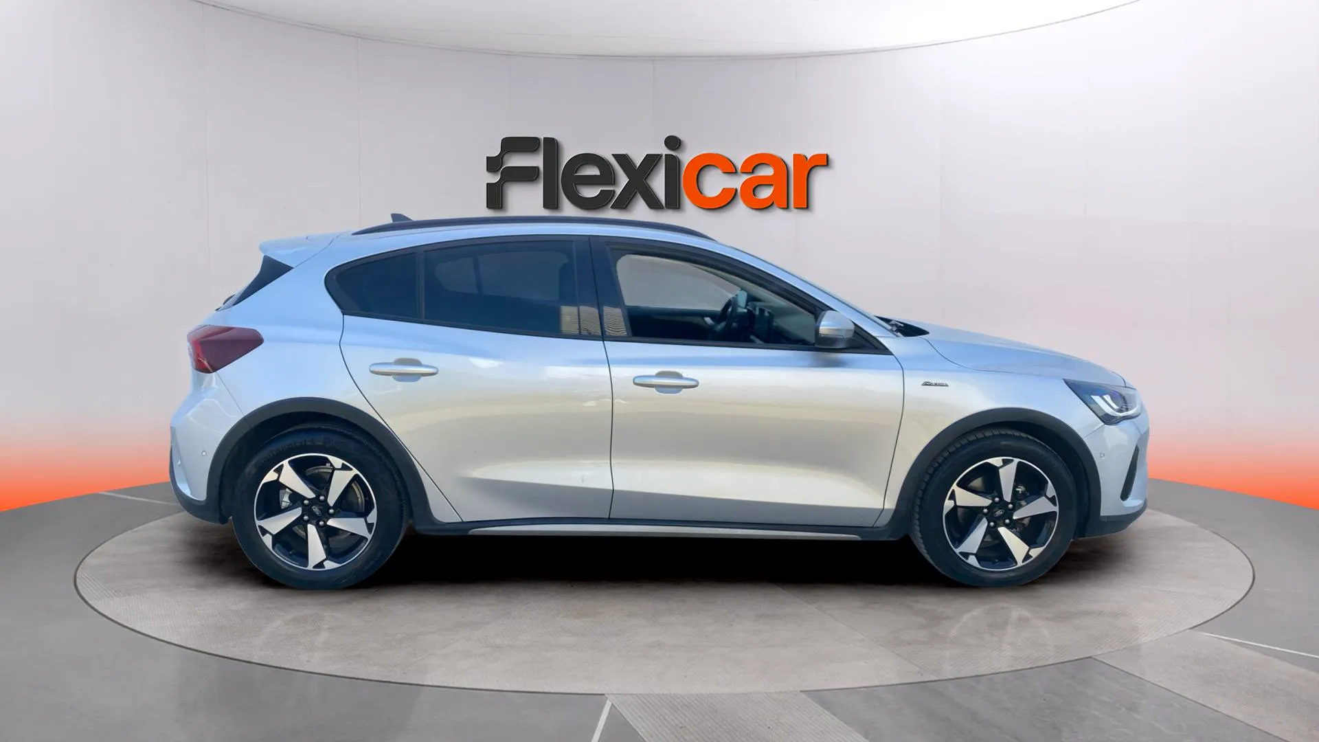 Ford Focus 1.0 EcoBoost MHEV ST-Line - foto 7