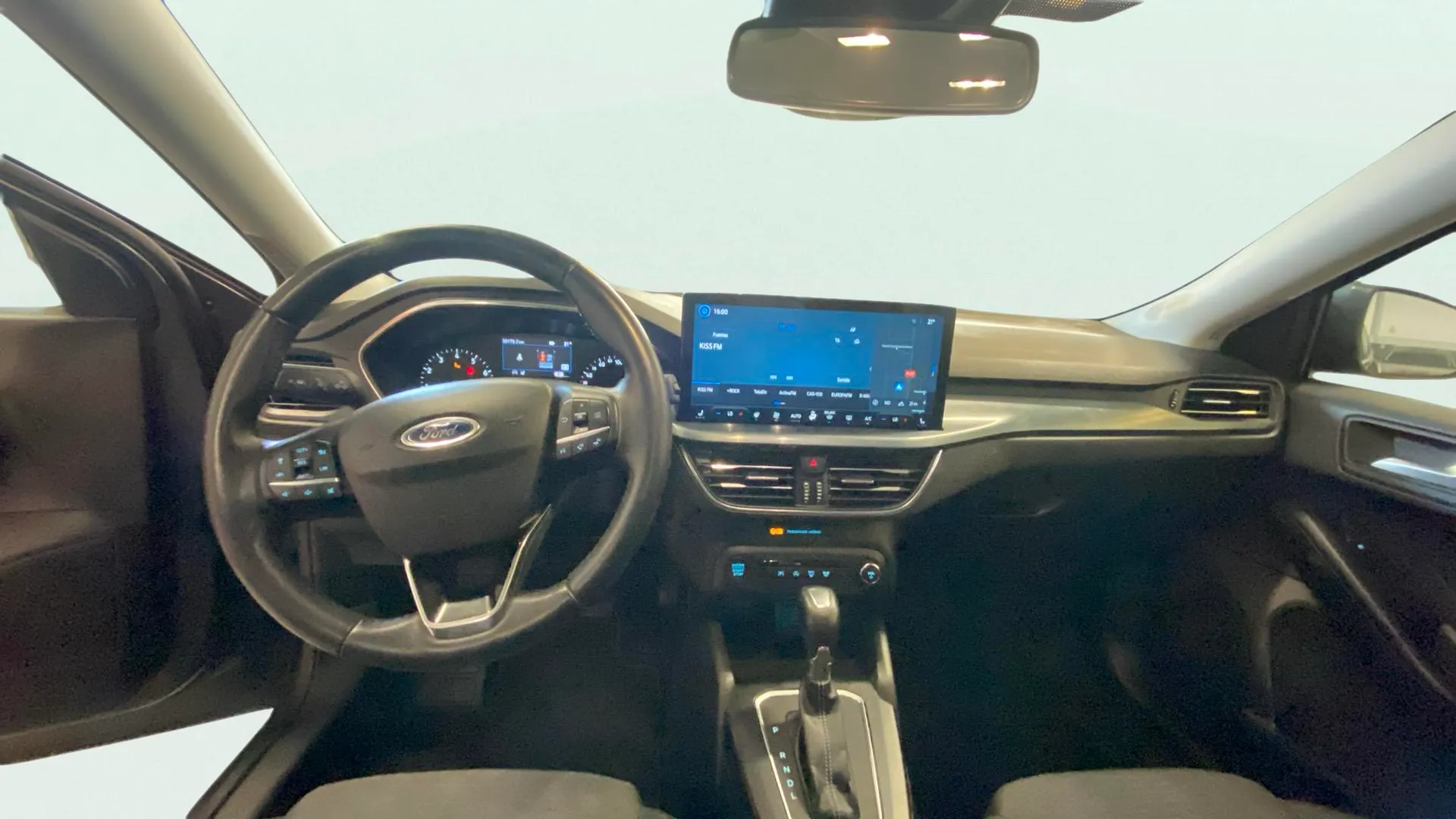 Ford Focus 1.0 EcoBoost MHEV ST-Line - foto 6