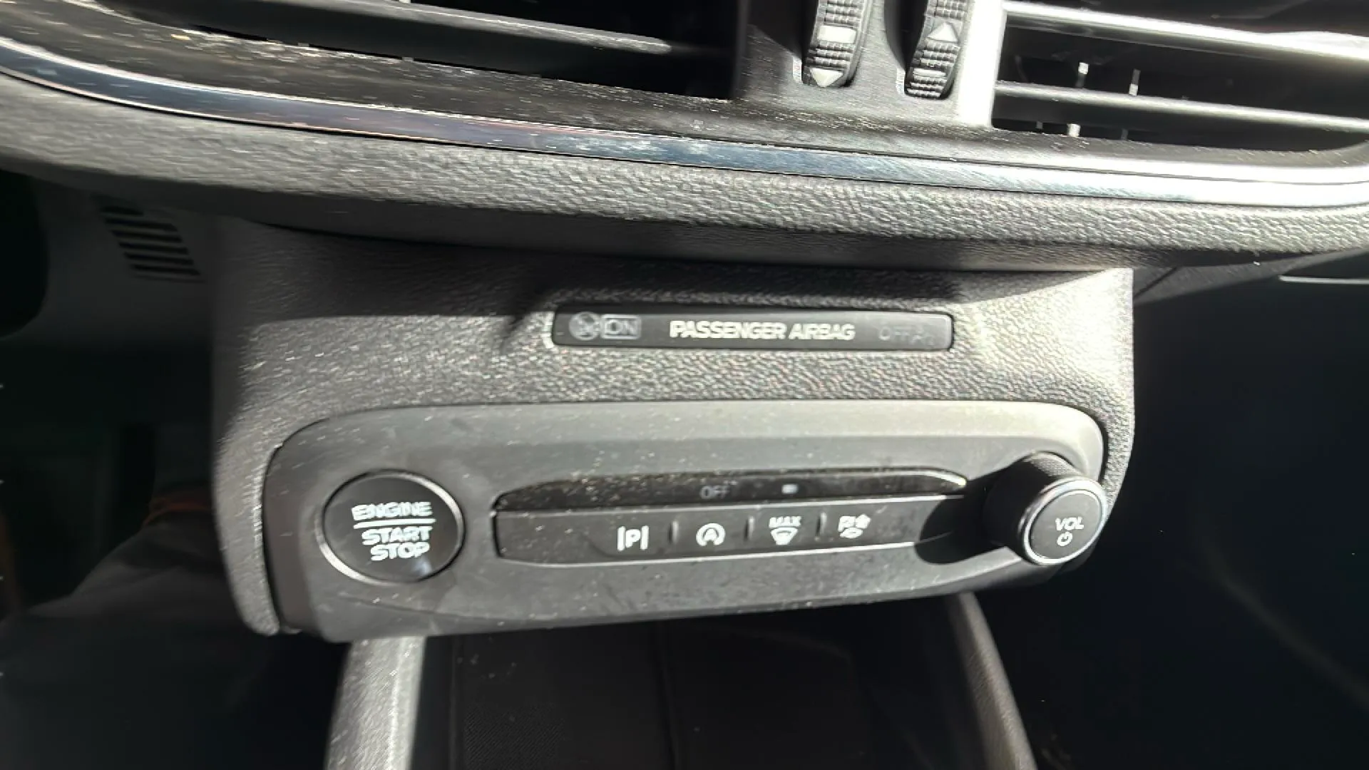 Ford Focus 1.0 EcoBoost MHEV Active - foto 19