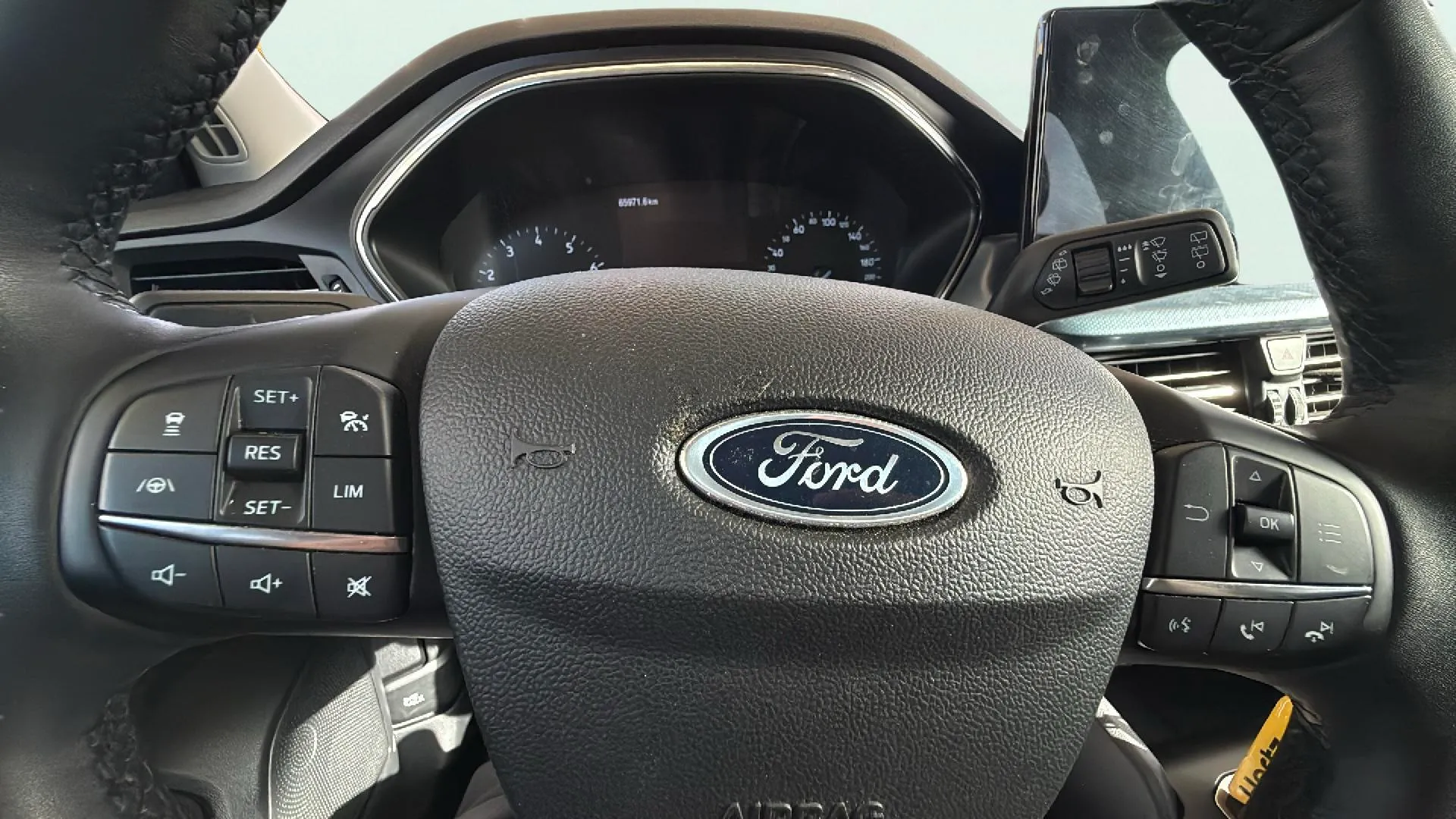 Ford Focus 1.0 EcoBoost MHEV Active - foto 18