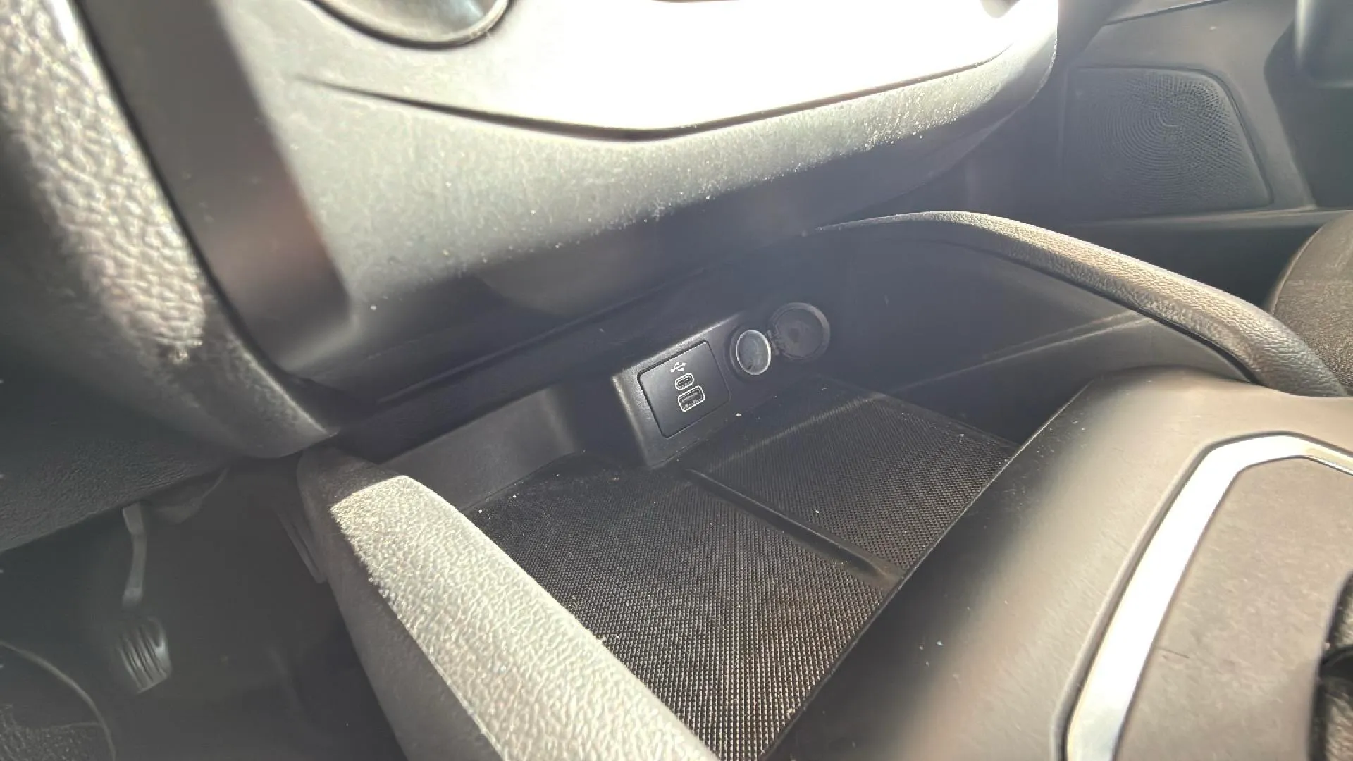 Ford Focus 1.0 EcoBoost MHEV Active - foto 20
