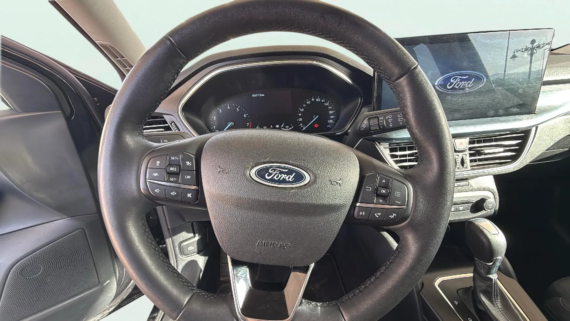 Ford Focus 1.0 EcoBoost MHEV Active - foto 10