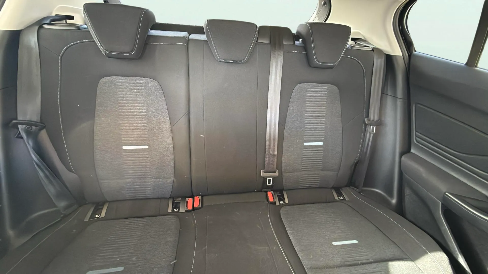 Ford Focus 1.0 EcoBoost MHEV Active - foto 15