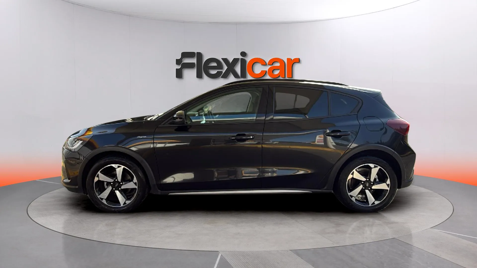 Ford Focus 1.0 EcoBoost MHEV Active - foto 4