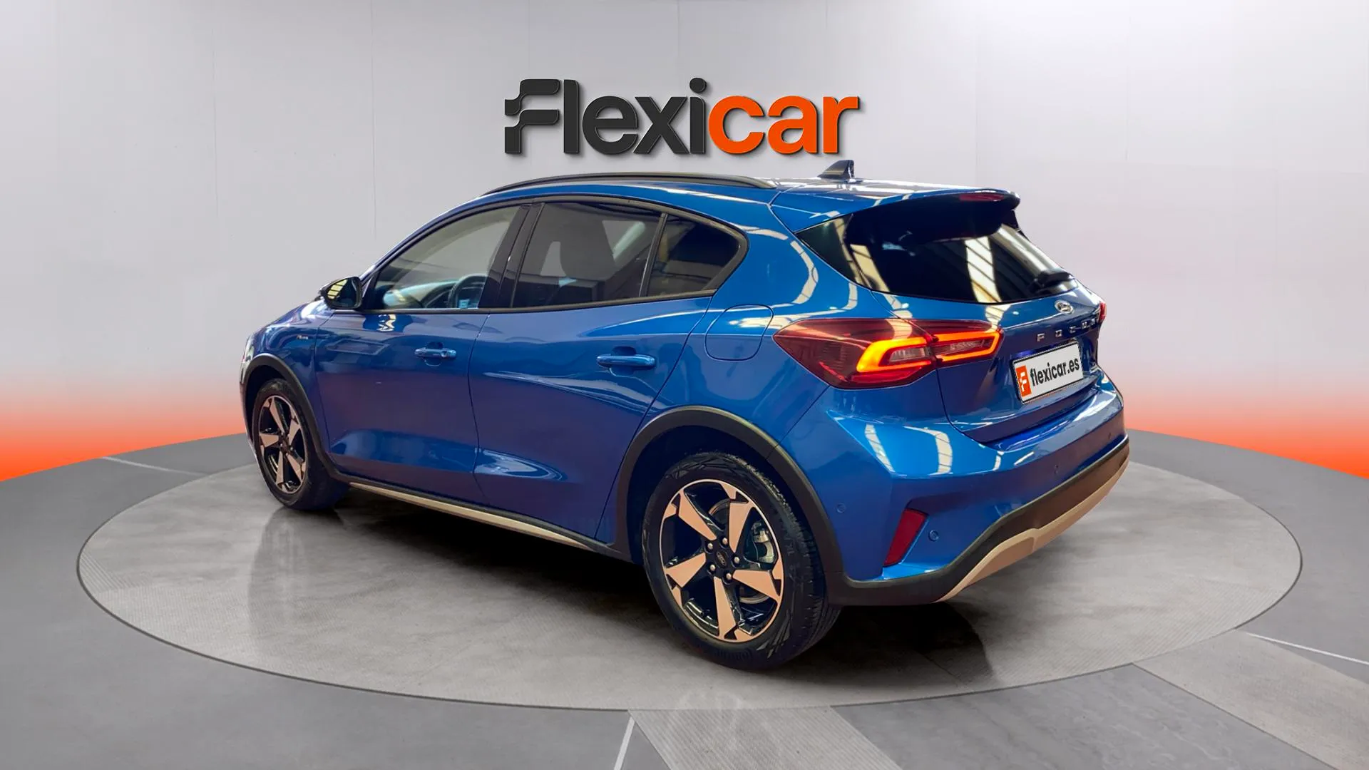 Ford Focus 1.0 EcoBoost MHEV ST-Line - foto 5