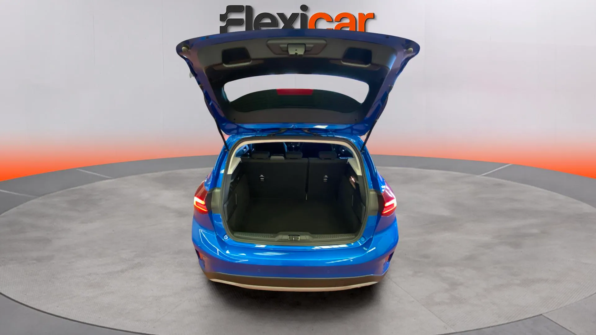 Ford Focus 1.0 EcoBoost MHEV ST-Line - foto 9