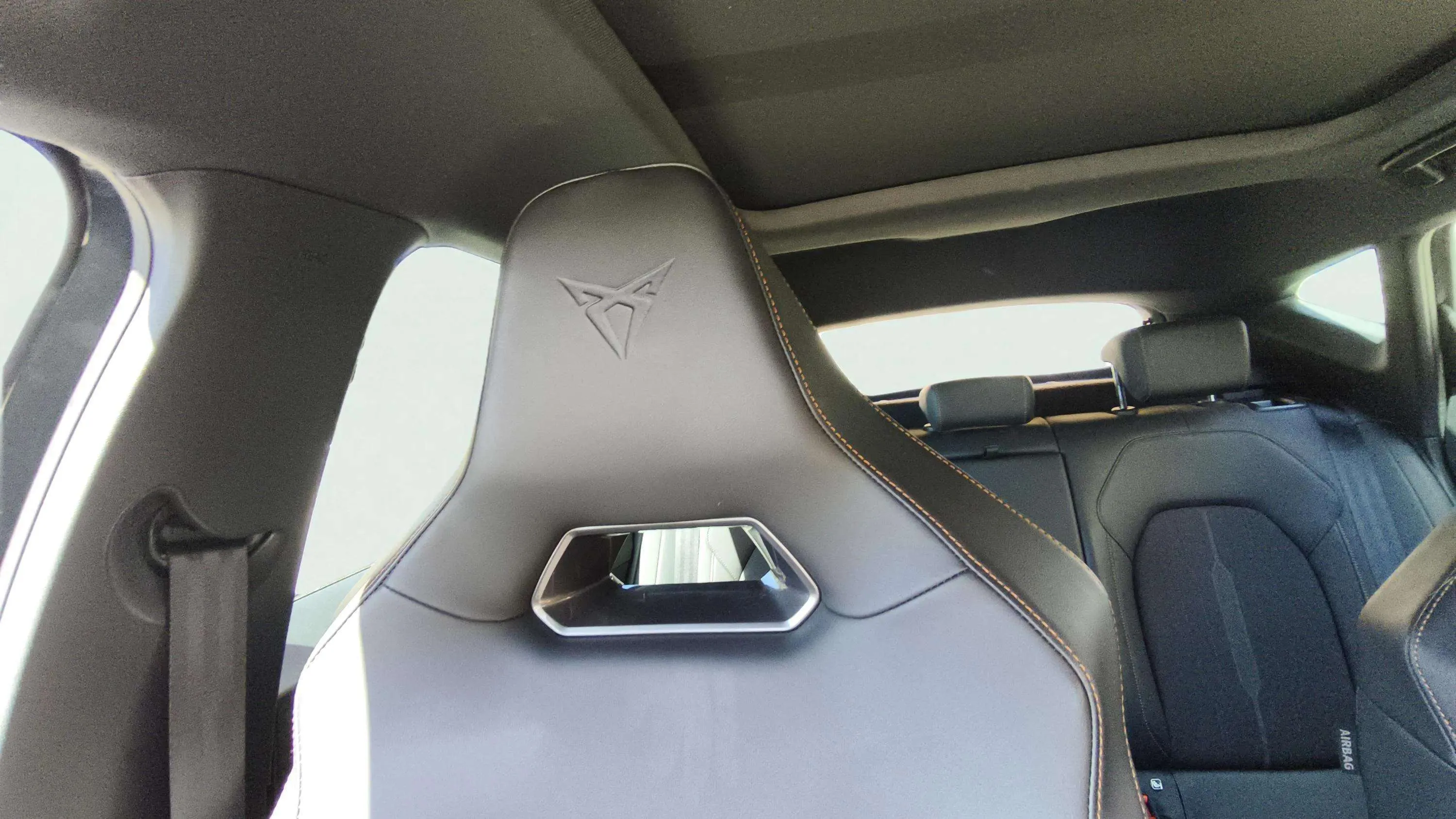 Cupra Formentor 1.5 TSI DSG - foto 27