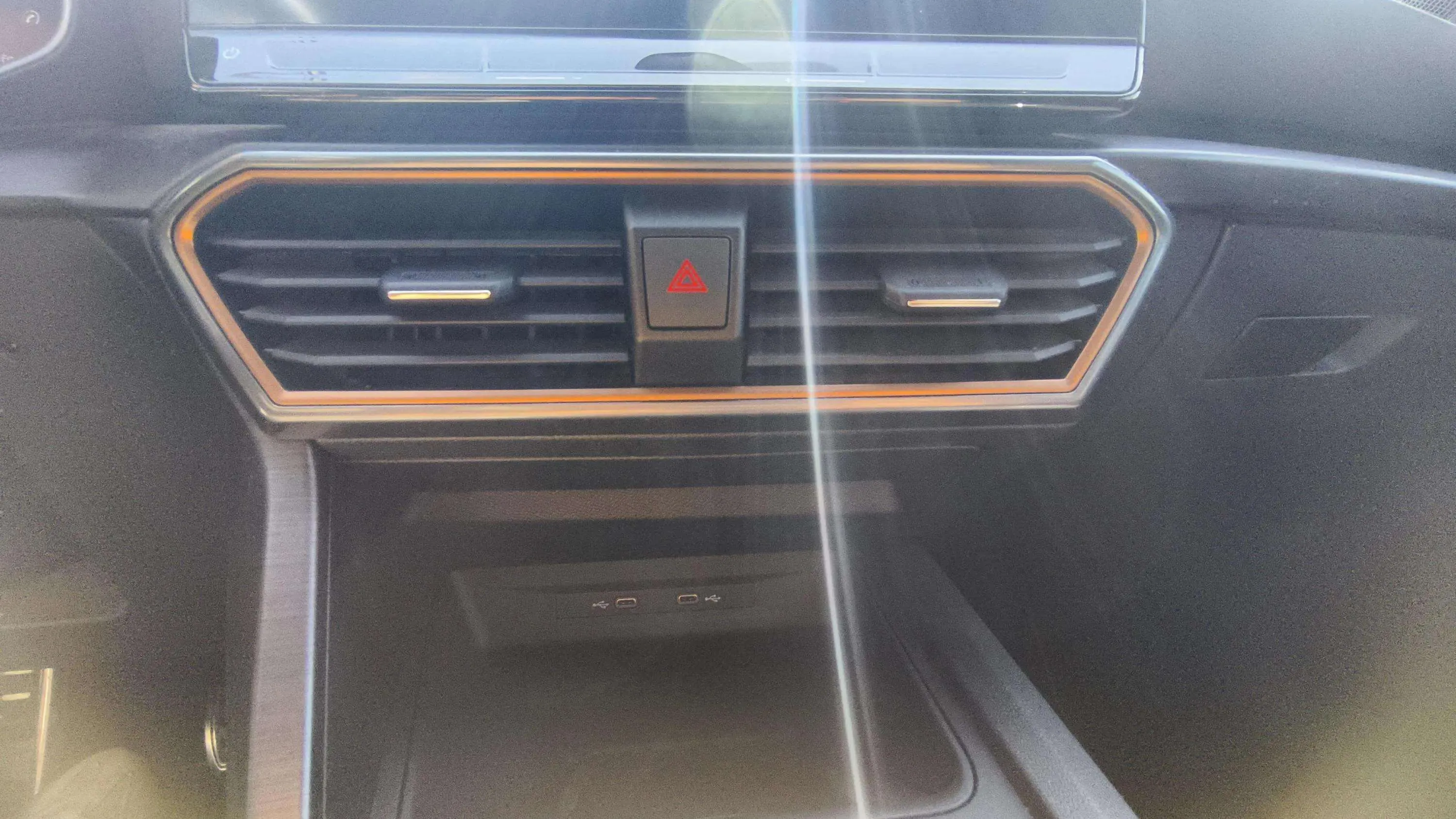 Cupra Formentor 1.5 TSI DSG - foto 23