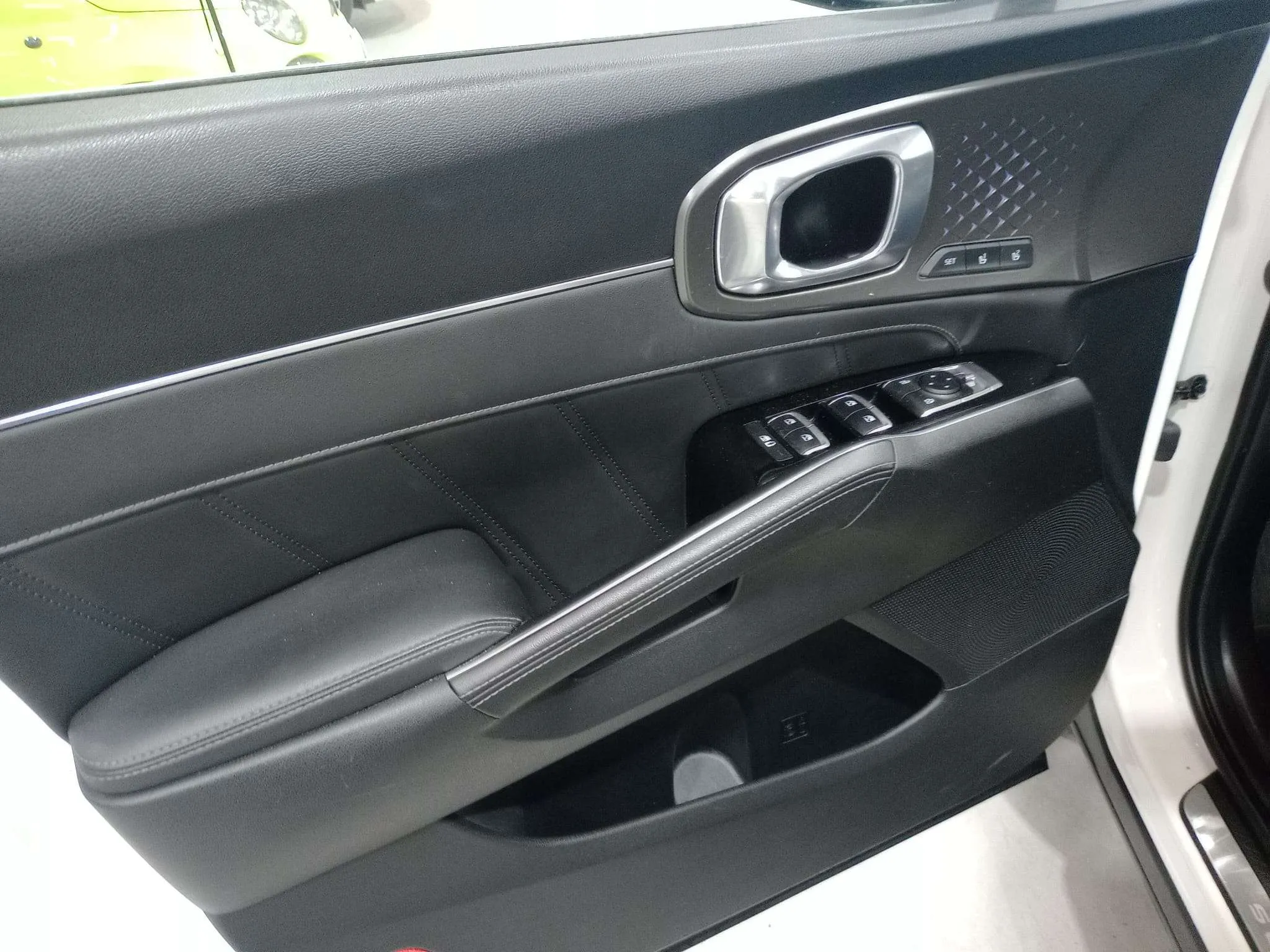 Kia Sorento 1.6 T-GDi HEV Plus Edition 4x2 7 plazas - foto 35