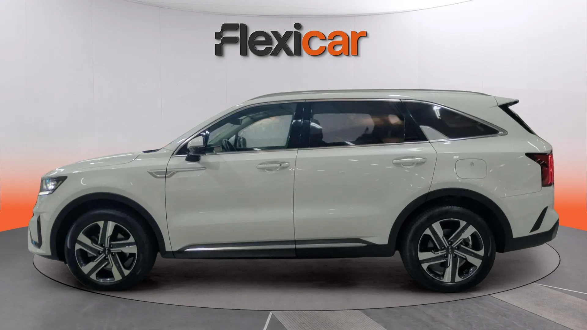 Kia Sorento 1.6 T-GDi HEV Plus Edition 4x2 7 plazas - foto 3