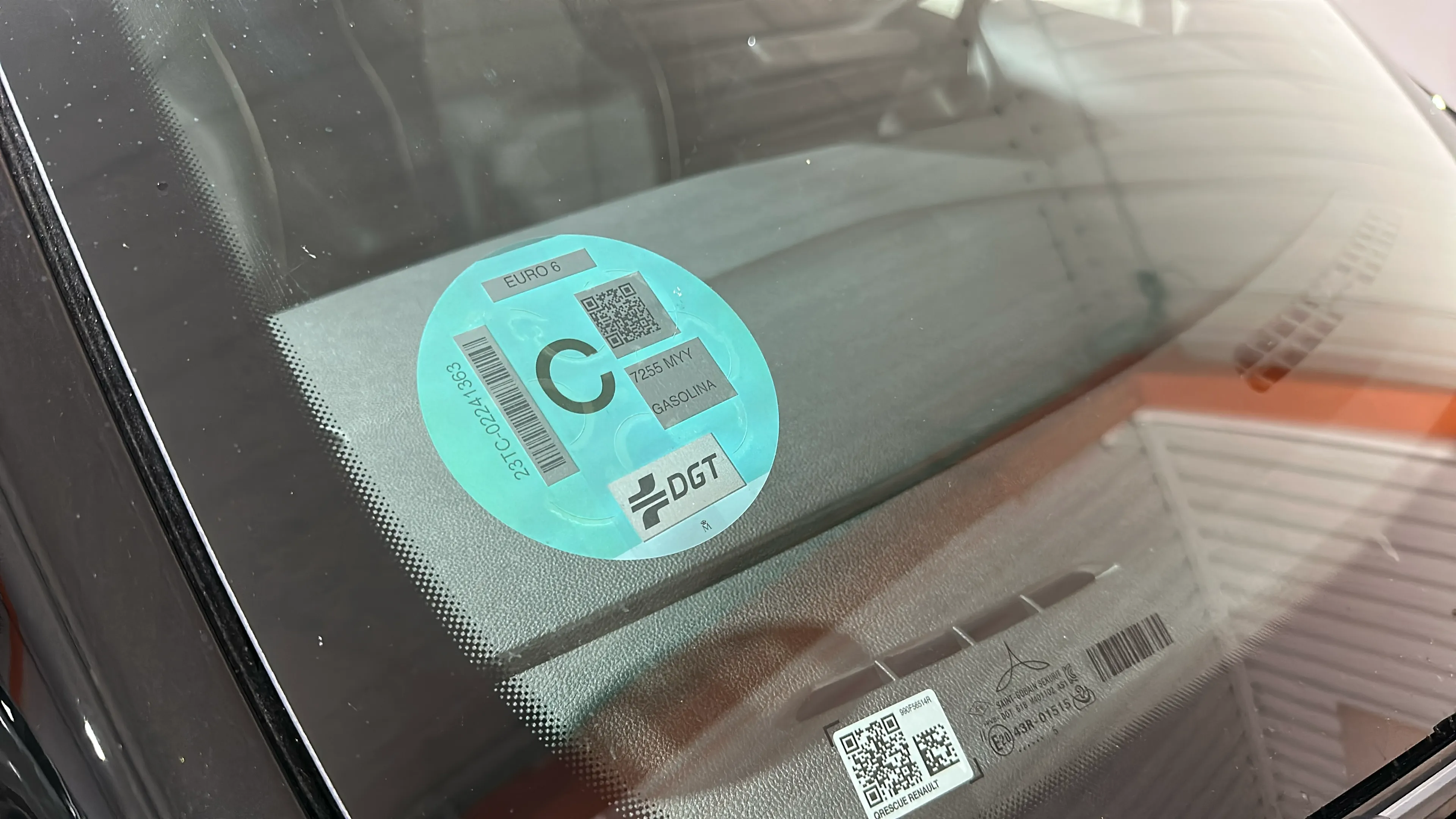 Renault Clio Techno TCe 90 - foto 18