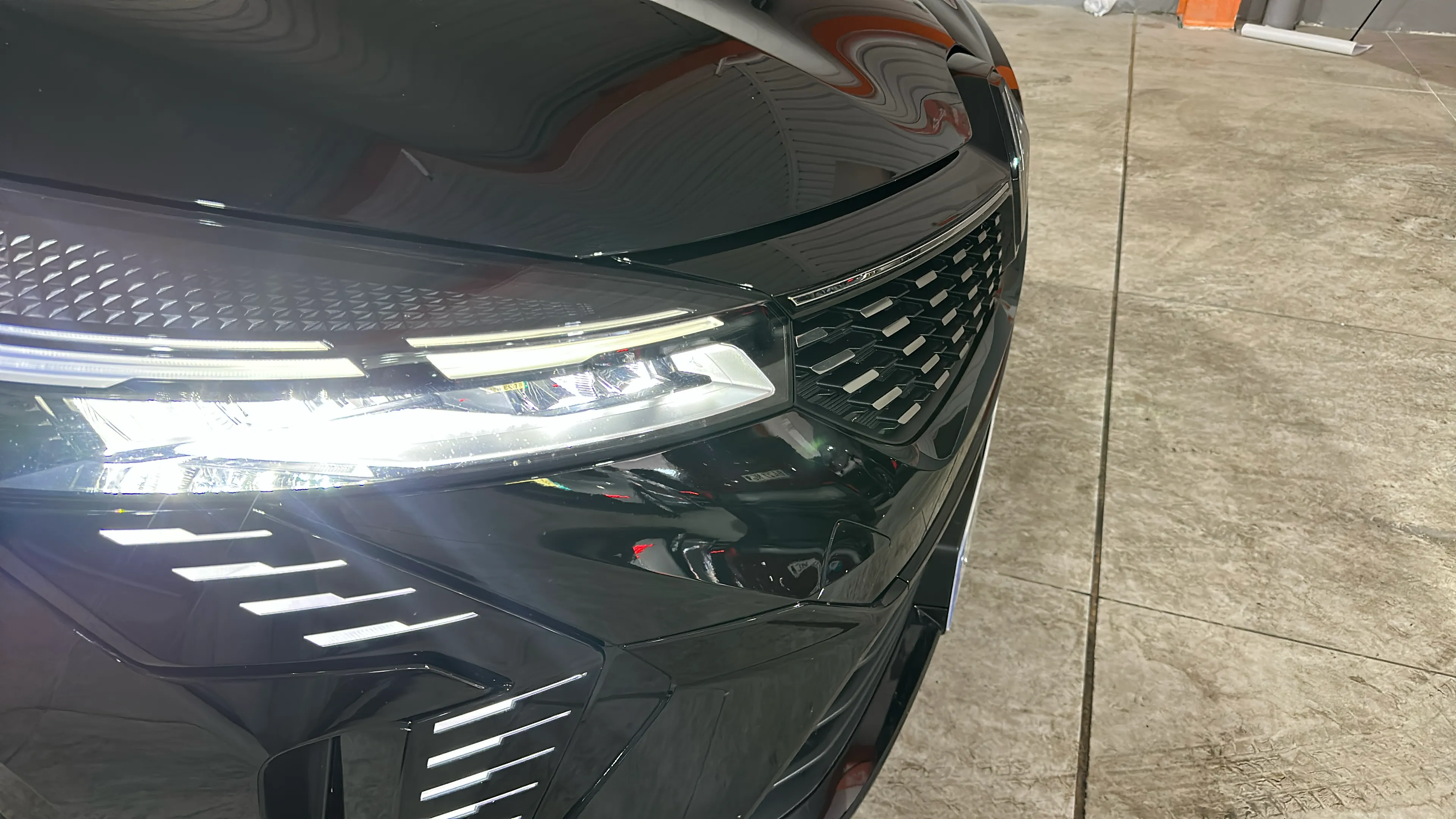 Renault Clio Techno TCe 90 - foto 17