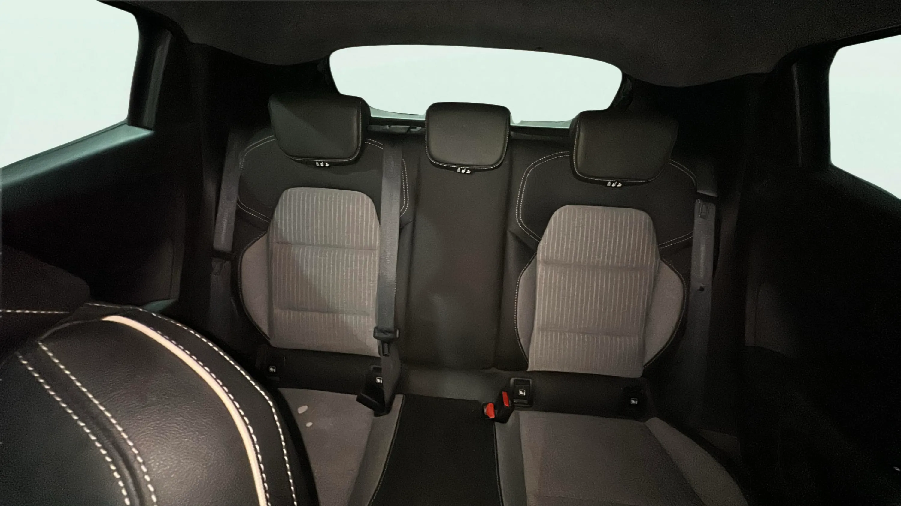 Renault Clio Techno TCe 90 - foto 12