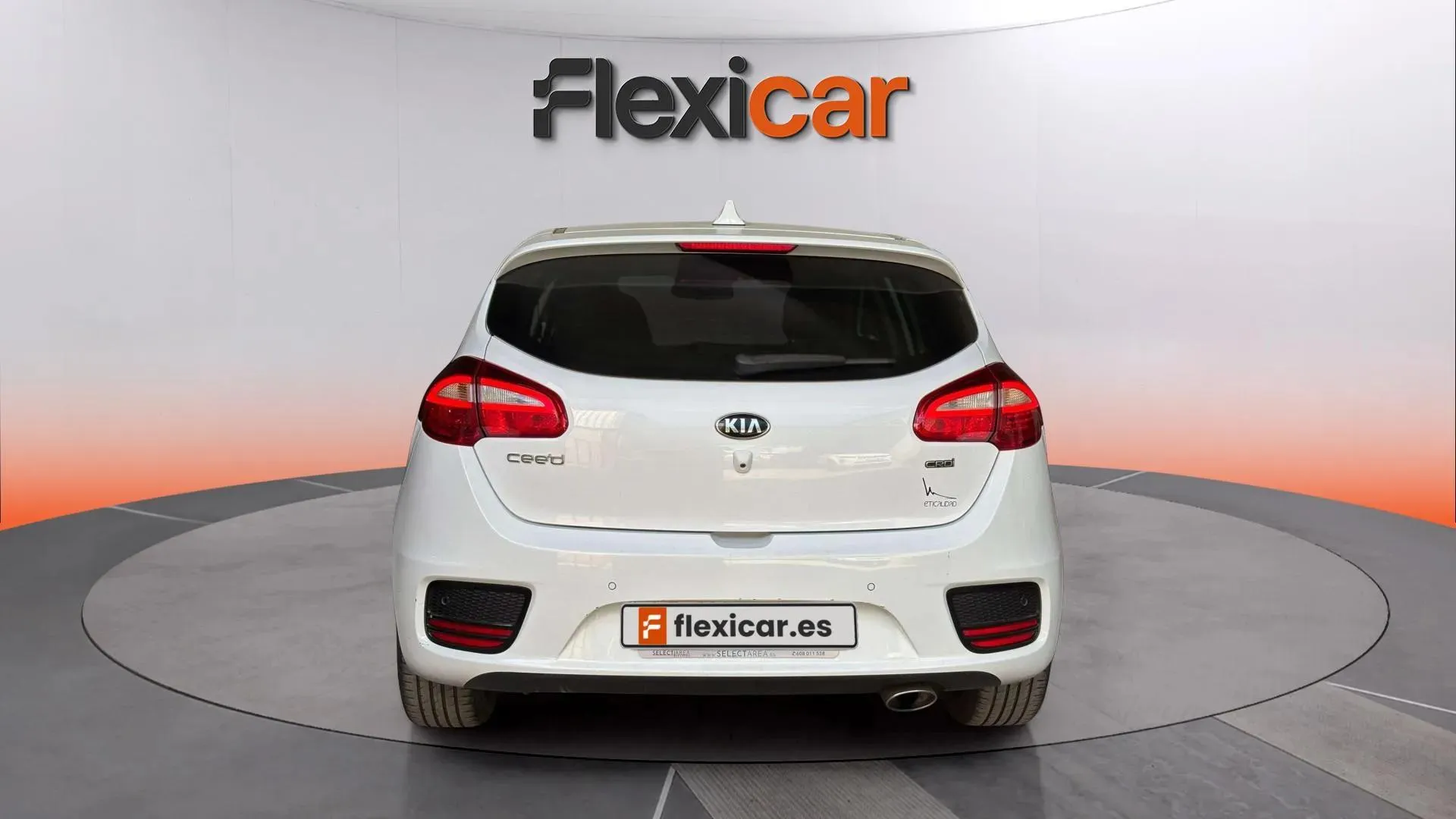 Kia Ceed 1.6 CRDi Tech DCT - foto 5